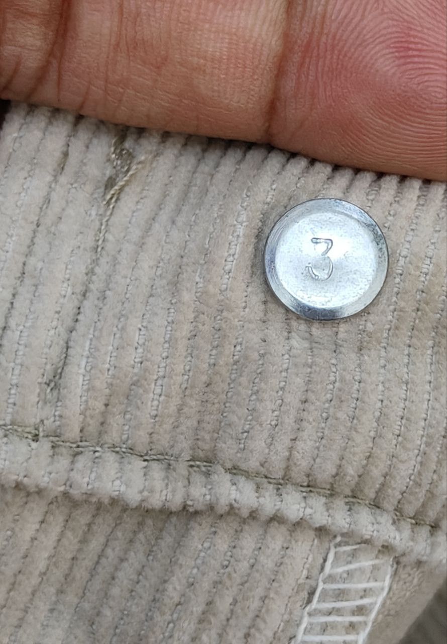 Levi's 70s Vintage Levi's Corduroy Button no 3 Size US 32 / EU 48 - 11 Thumbnail