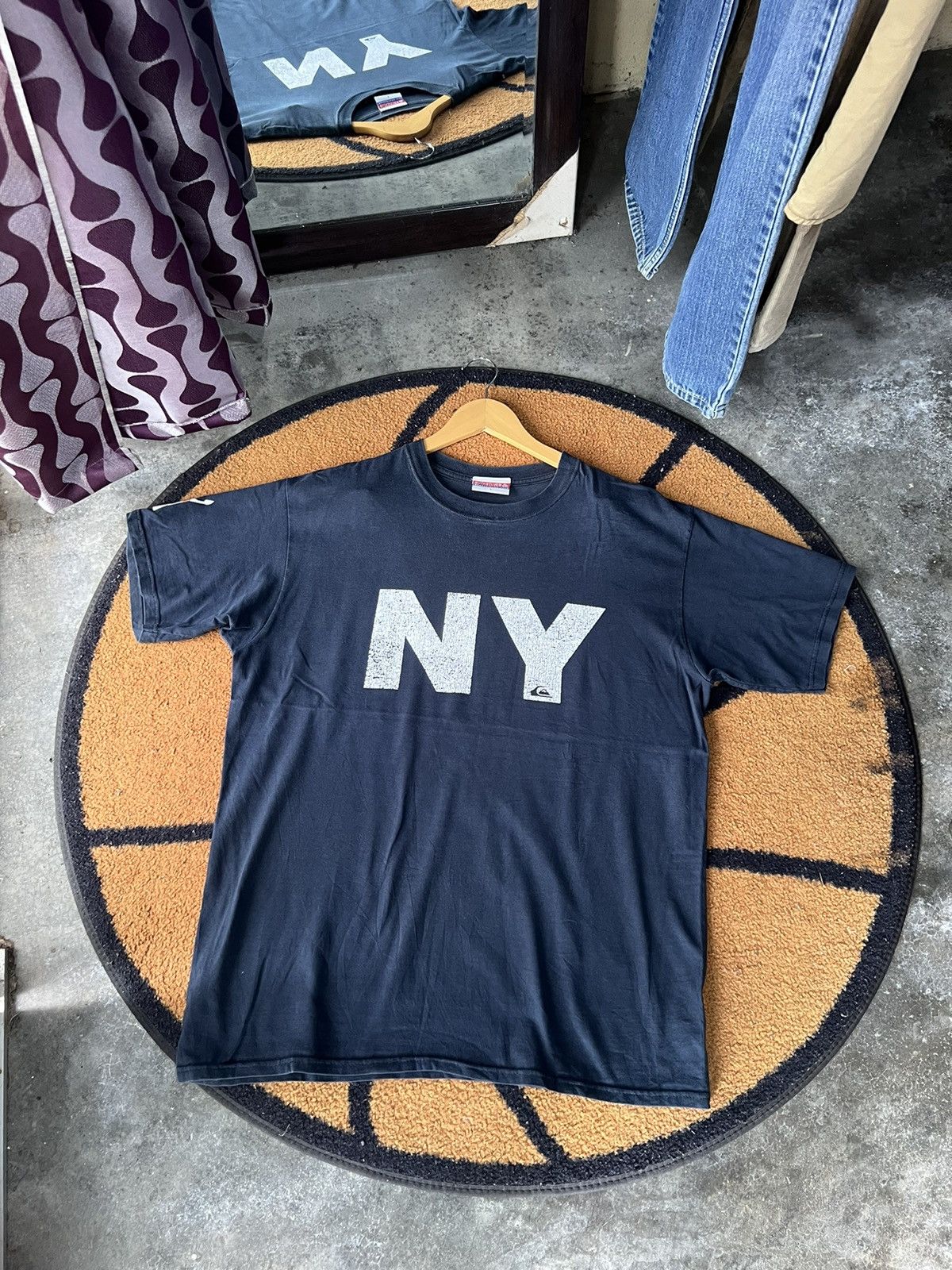 Quiksilver 🔥Made in Usa Vintage Quiksilver NY Tee Size US L / EU 52-54 / 3 - 2 Thumbnail
