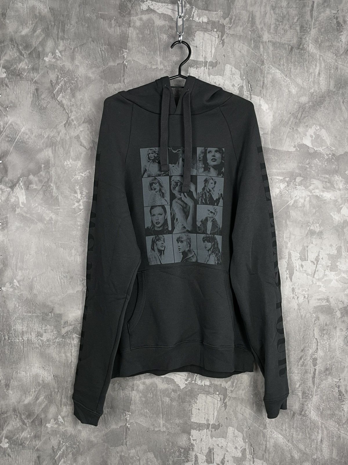 Vintage Vintage Taylor Swift Hoodie Printed Logo Size S / US 4 / IT 40 - 1 Thumbnail