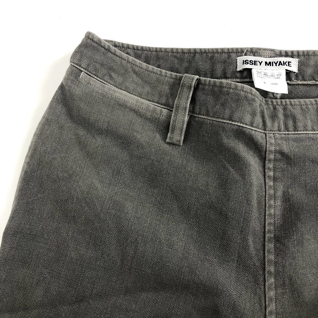 Issey Miyake × Japanese Brand Vintage Issey Miyake Short Pants Size US 28 / EU 44 - 11 Thumbnail