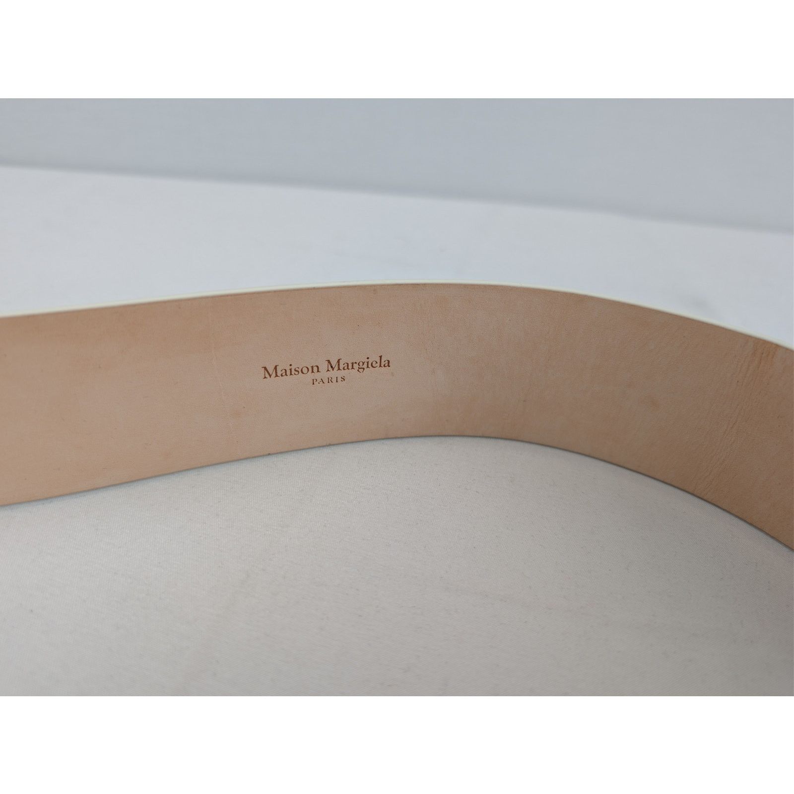 Maison Margiela o1rshd1 Size: 90 / Four Stitches Leather Belt in White Size 36 - 5 Thumbnail