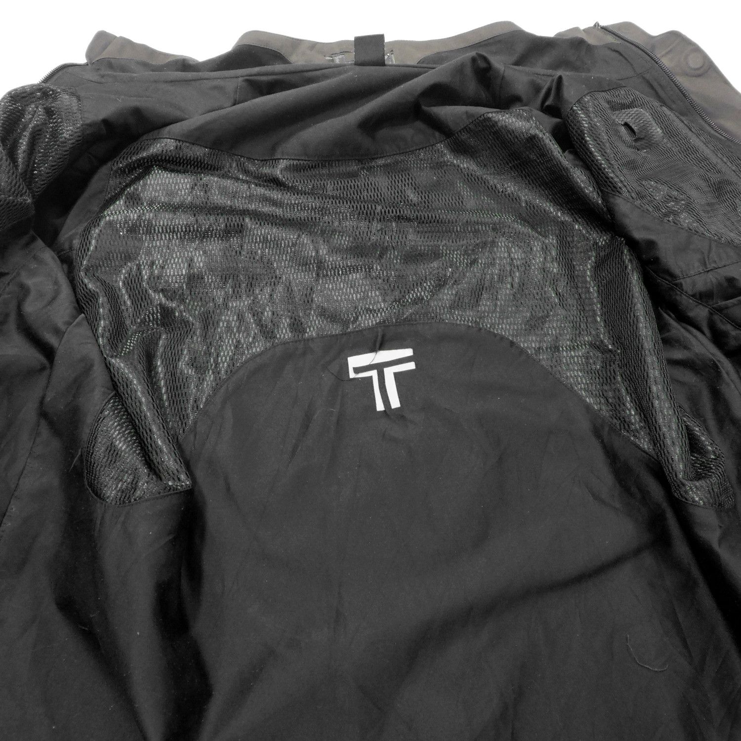 Tumi TUMI T-TECH LIGHTWEIGHT INSULATED WATER RESISTANT JACKET Size US S / EU 44-46 / 1 - 5 Thumbnail