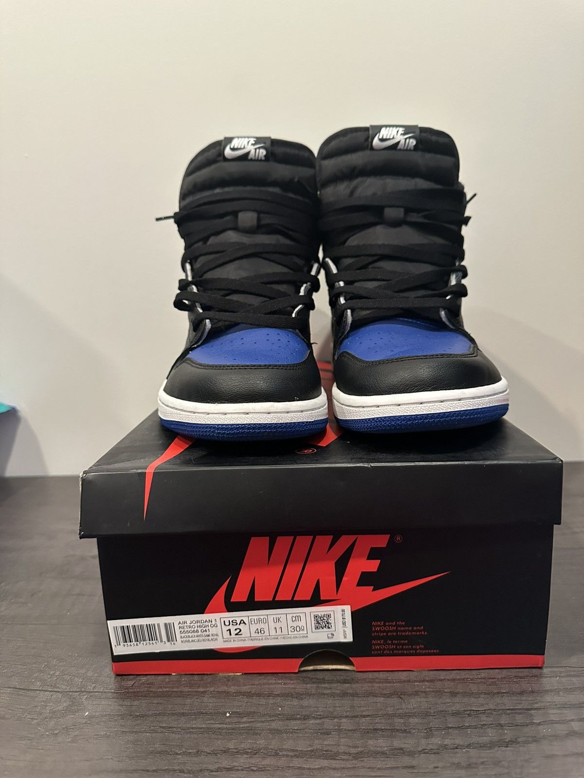 Jordan Brand Air Jordan 1 OG Royal Toe Size US 12 / EU 45 - 4 Thumbnail