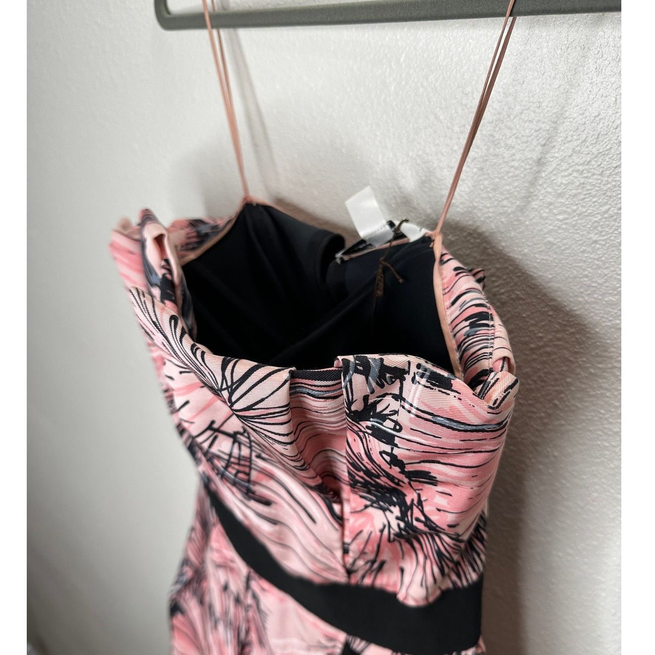 Carolina Herrera NWT Carolina Herrera Pink Parasol Print Strapless Dress S Size S / US 4 / IT 40 - 6 Thumbnail