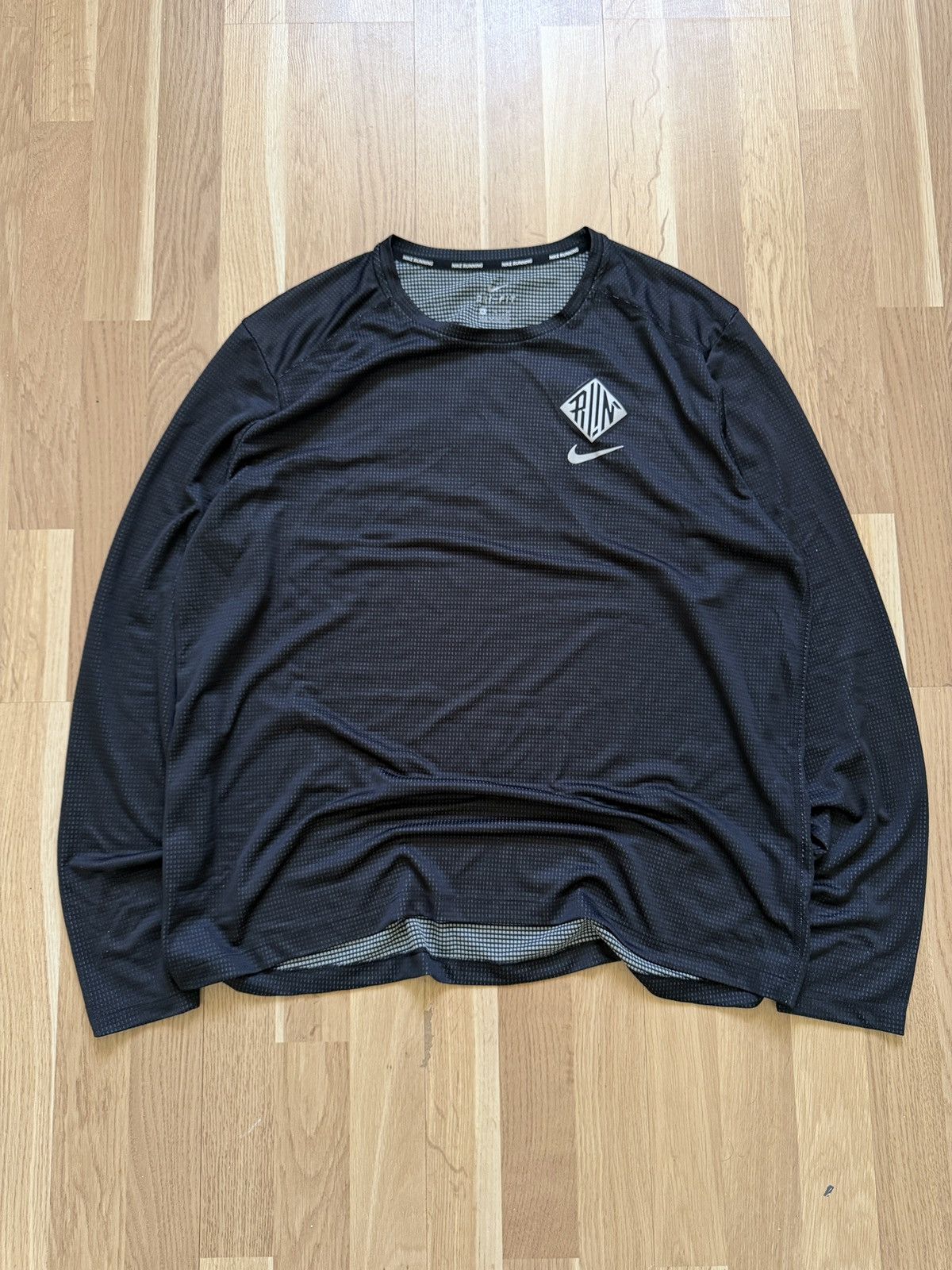 Nike Nike running long sleeve72 vintage drill big logo Size US XL / EU 56 / 4 - 5 Thumbnail