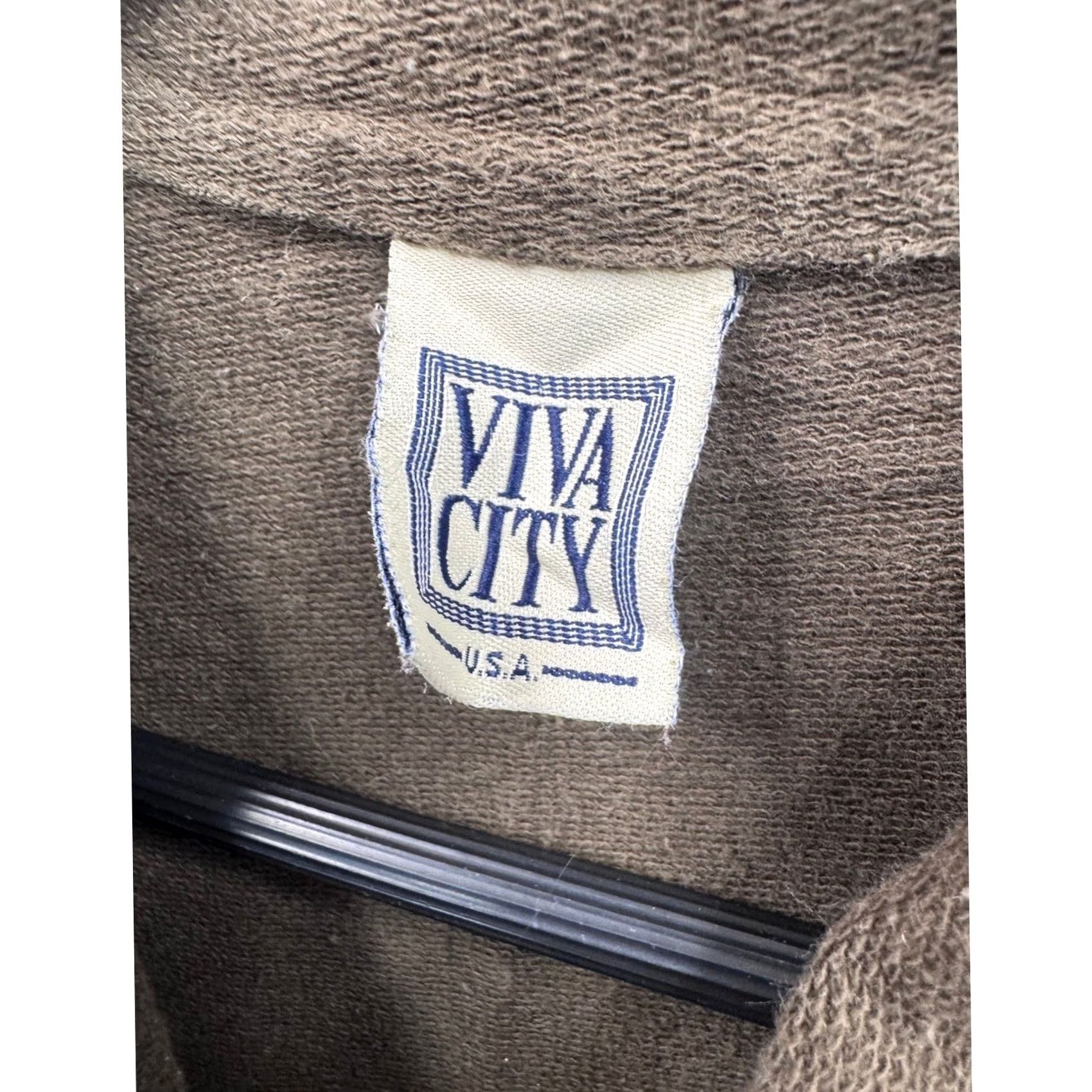 Vintage VINTAGE Viva City USA Brown Sleeveless Button Up Vest Women's L Embroidered Patch Pockets Boho Size L / US 10 / IT 46 - 3 Thumbnail