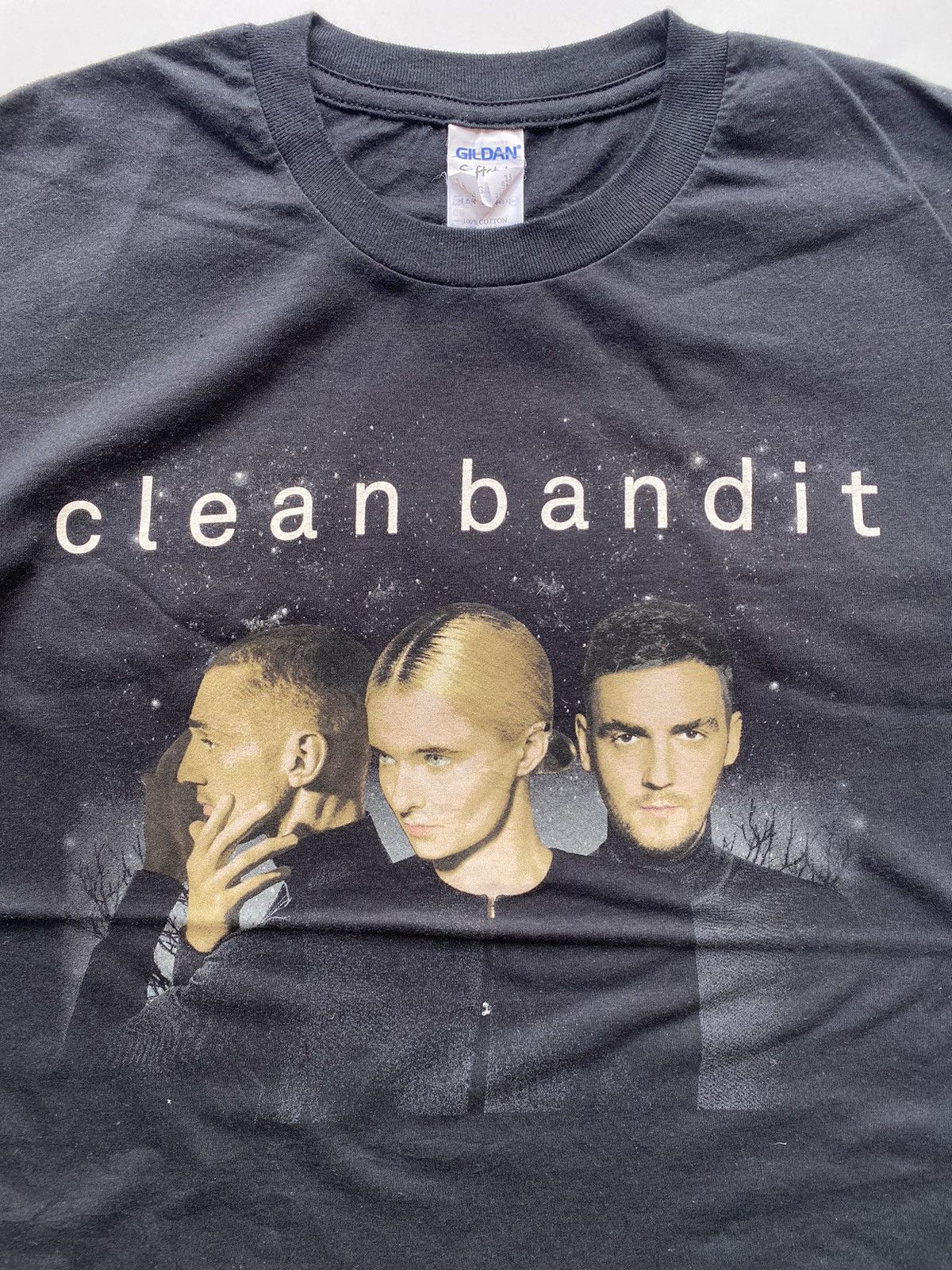 Band Tees CLEAN BANDIT Size US S / EU 44-46 / 1 - 3 Thumbnail