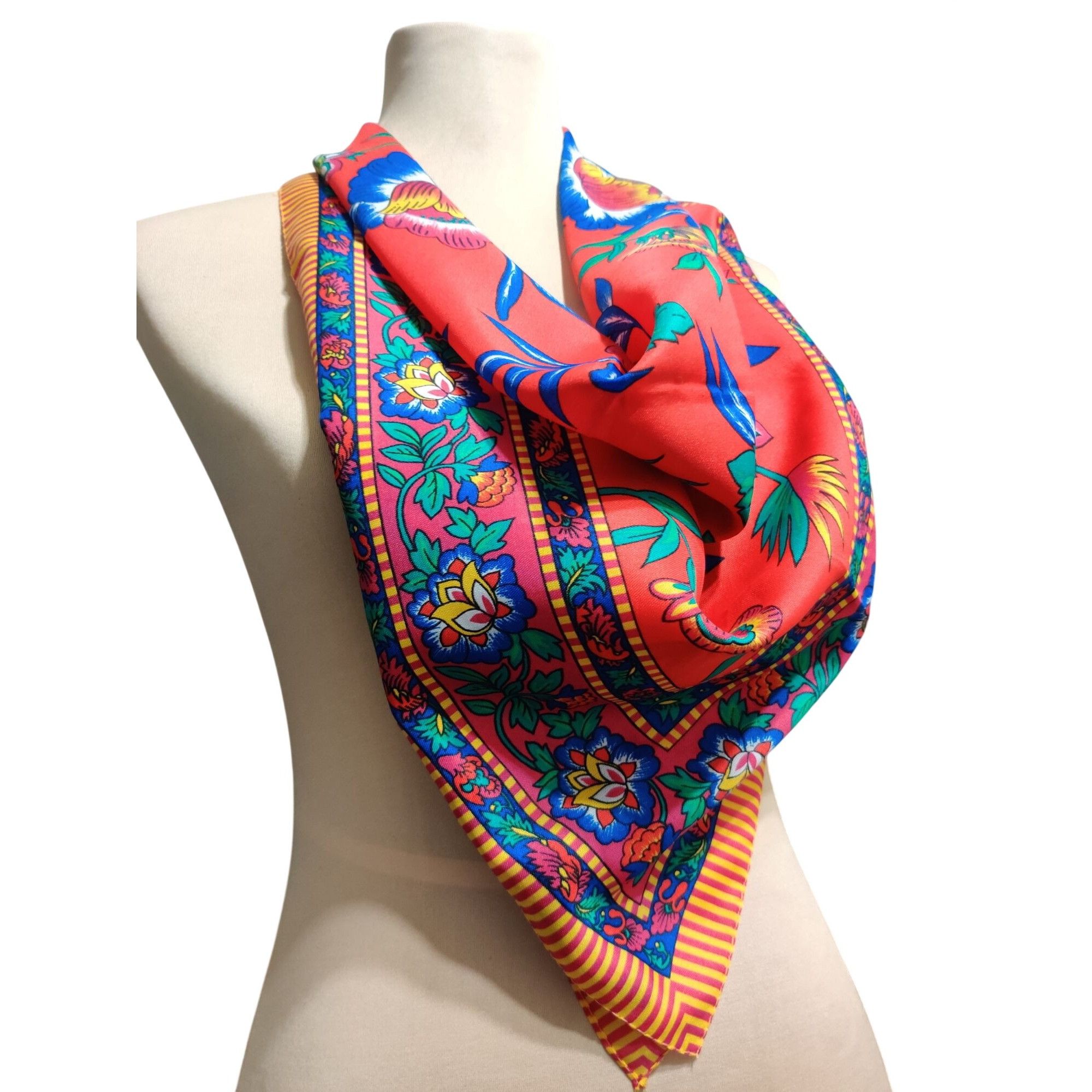 Vintage Berkshire Womens Scarf Red Floral Square Vintage Italian Bor Size ONE SIZE - 10 Thumbnail