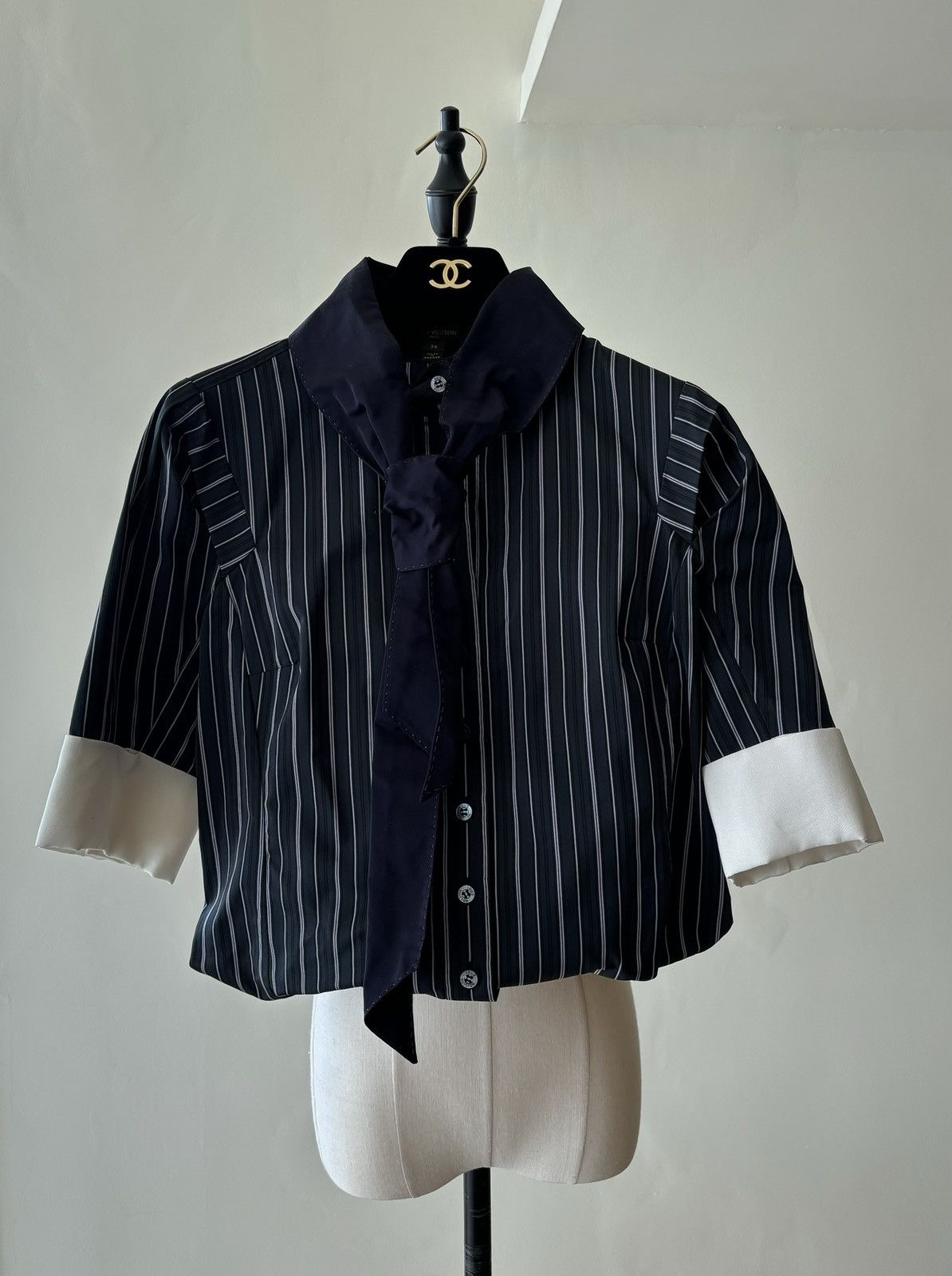 Louis Vuitton Louis Vuitton Blouse Size XS / US 0-2 / IT 36-38 - 7 Thumbnail