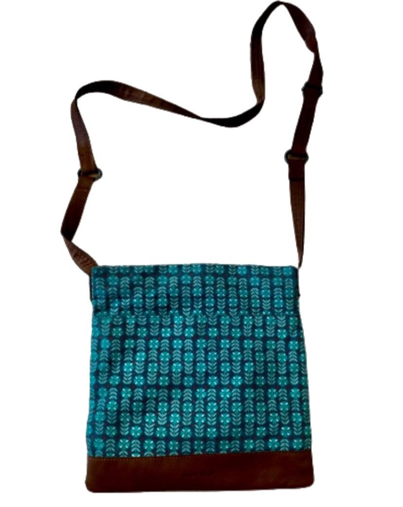 Designer × Vintage White Stuff Genuine leather and turquoise crossbody bag Size ONE SIZE - 1 Thumbnail