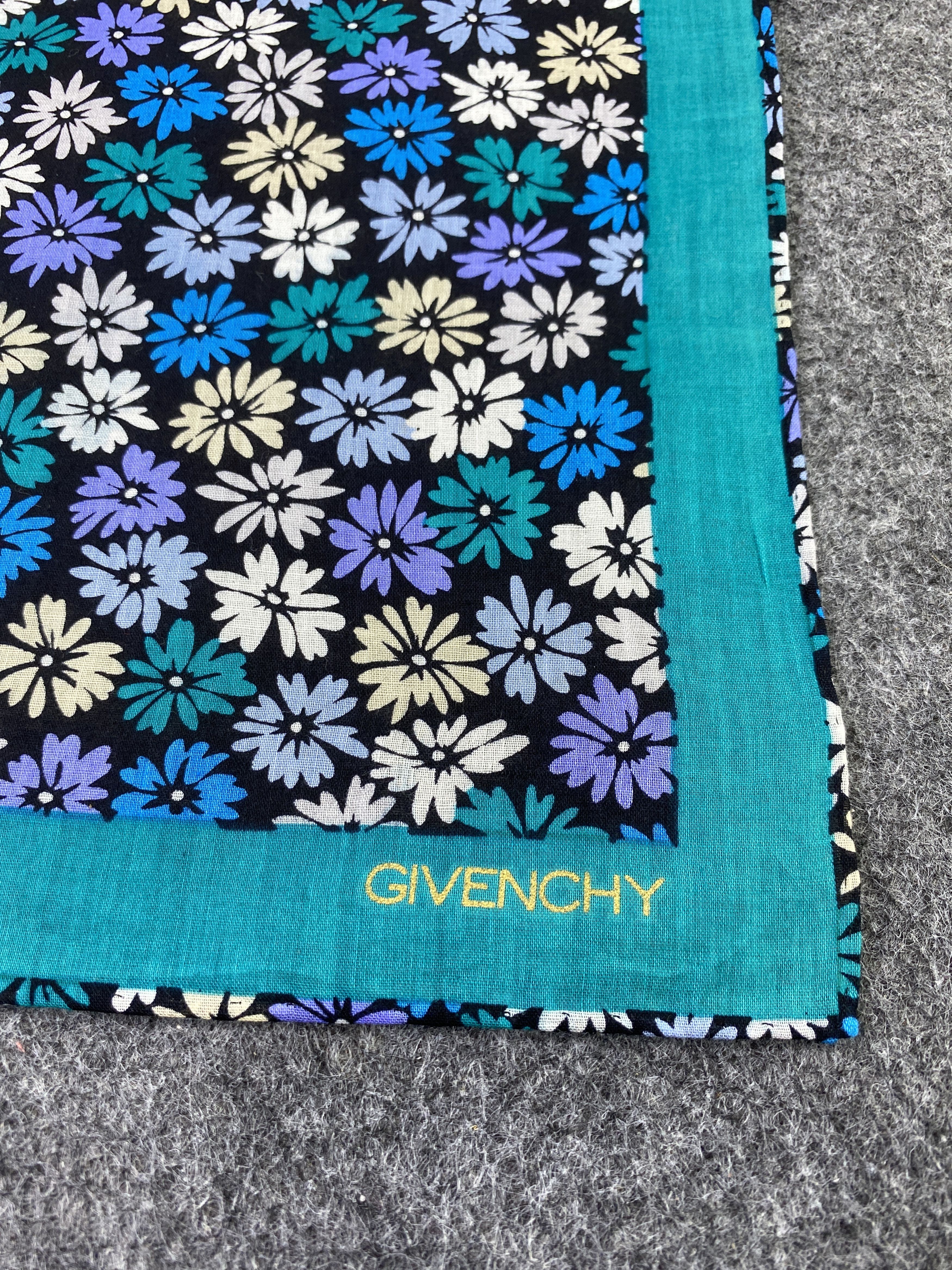 Givenchy Givenchy Handkerchief / Bandana / Neckerchief-B465 Size ONE SIZE - 5 Thumbnail