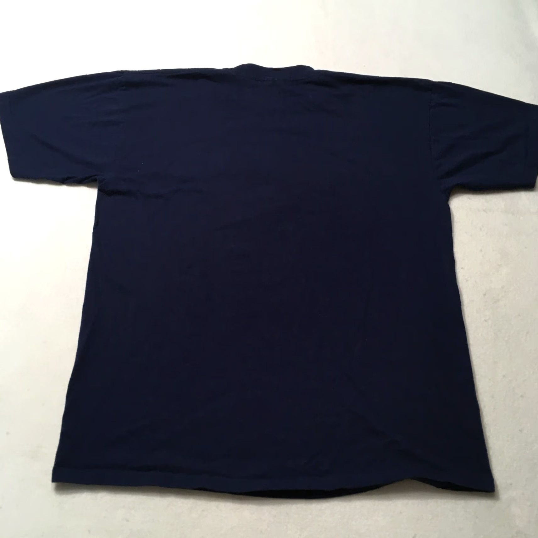 Vintage VINTAGE SEASONS Shirt XL Blue 1990s 90s Art Humpback Whales Underwater Cotton Mens T-Shirt Size XL Size US XL / EU 56 / 4 - 7 Thumbnail