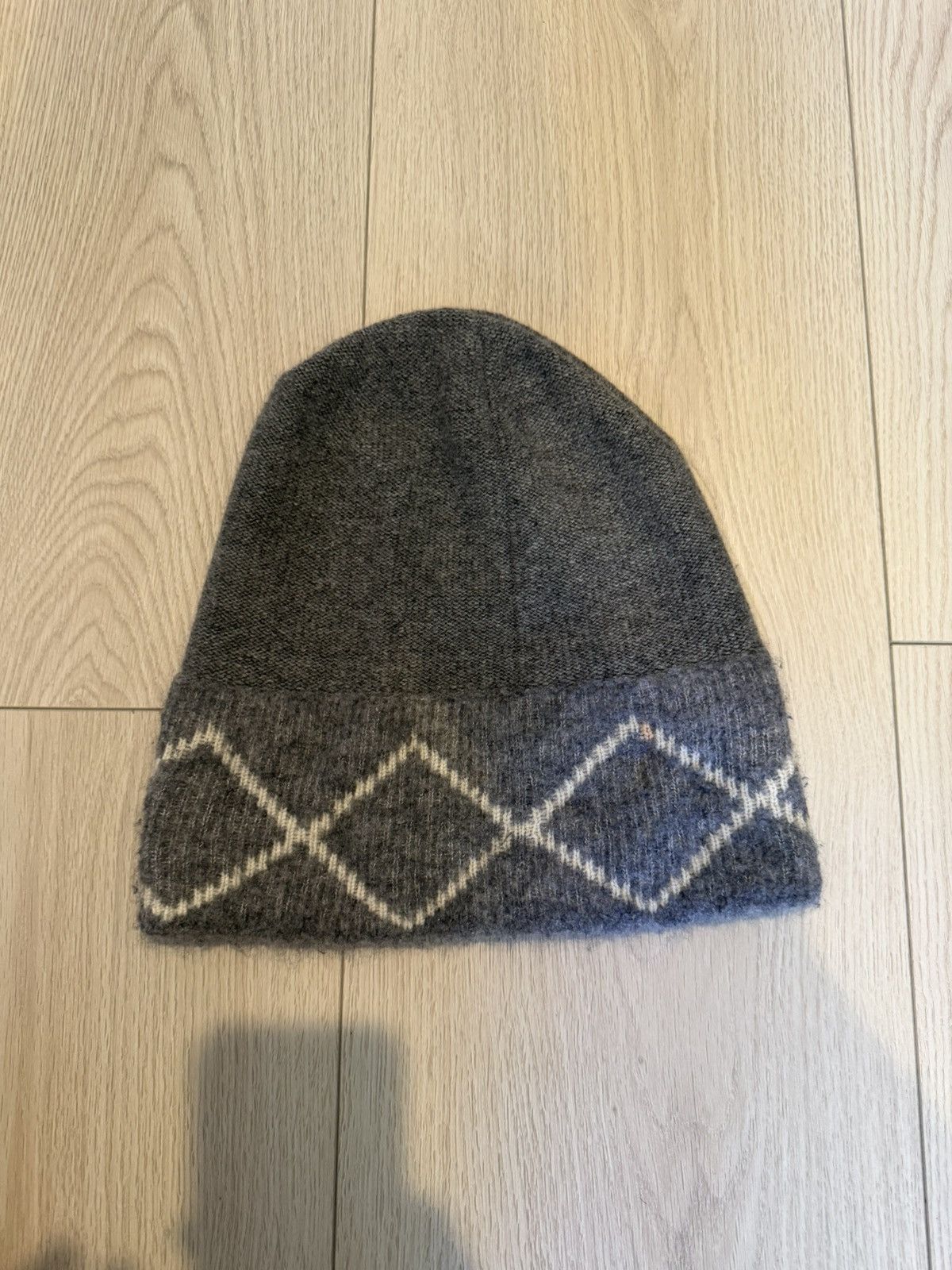 Chanel Chanel Grey & White Double C Beanie Size ONE SIZE - 4 Thumbnail