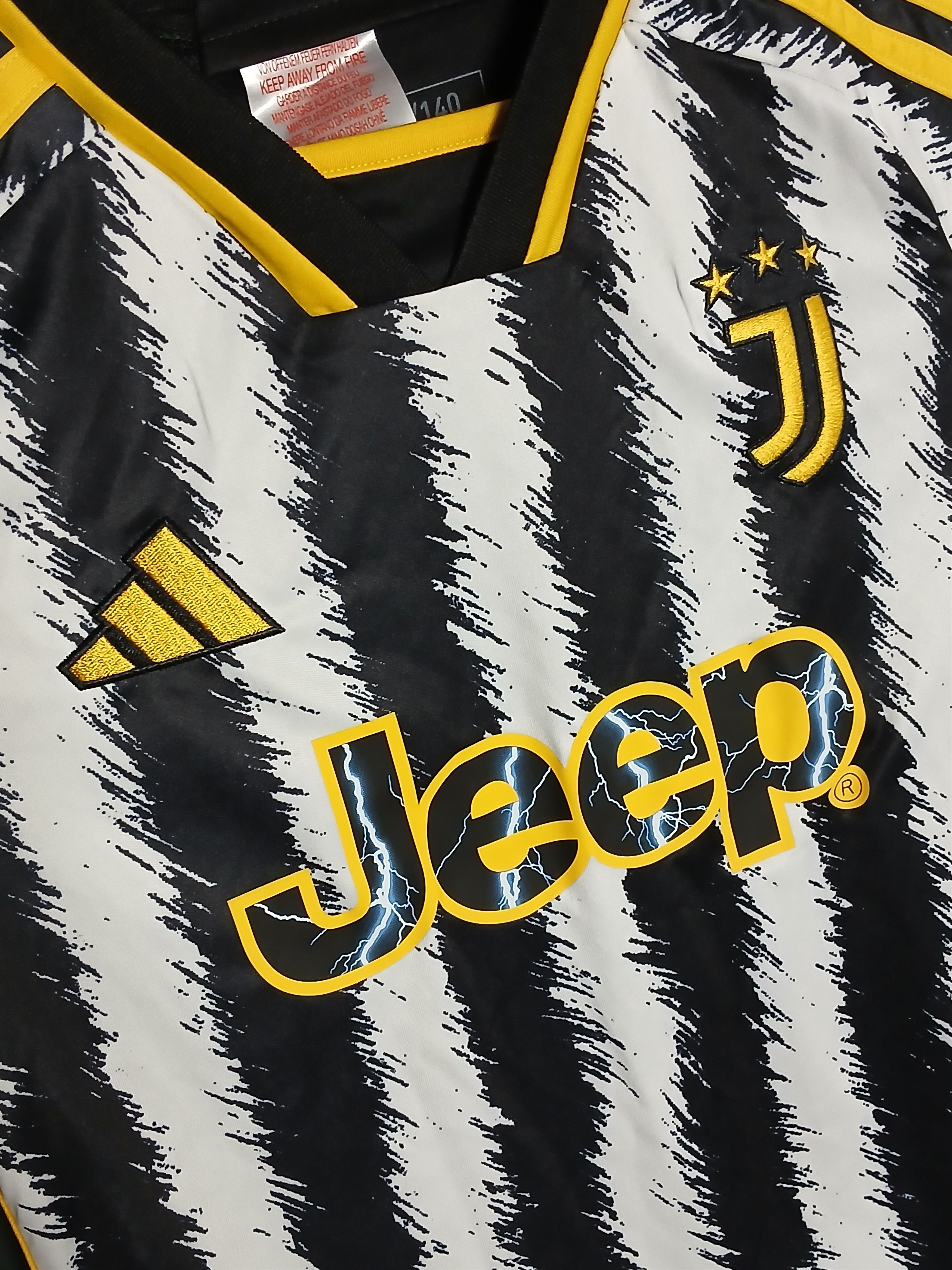 Adidas KIDS New Juventus 23/24 Home Football Jersey T-Shirt Size US S / EU 44-46 / 1 - 3 Thumbnail
