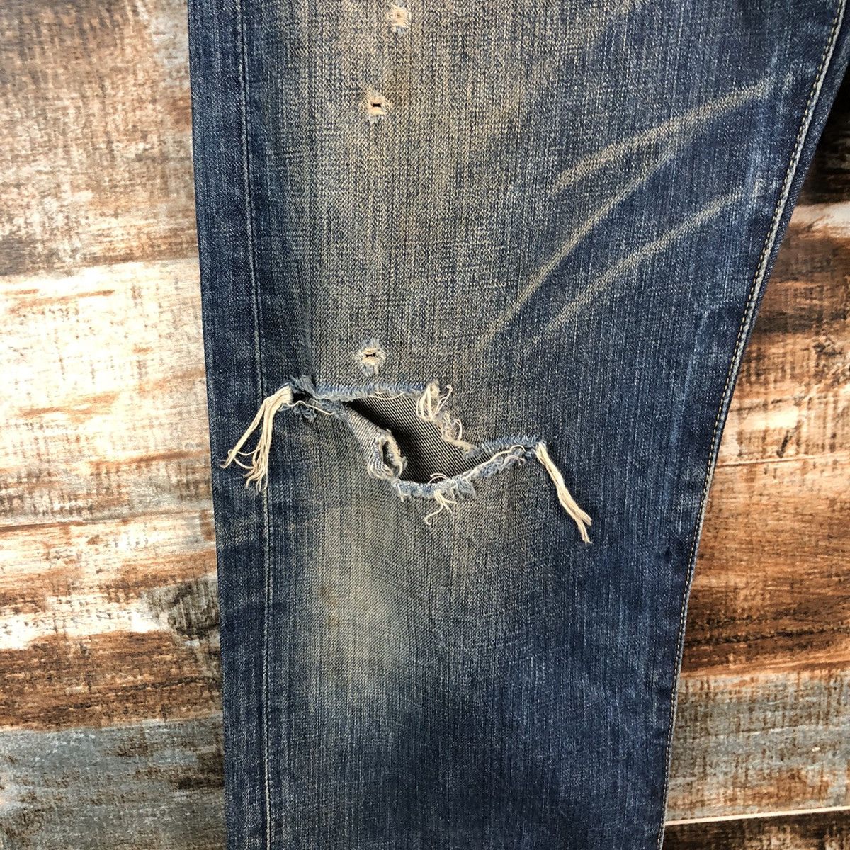 Levi's Levis 501 Blue Distressed ripped Denim jeans Pants #A2606 Size US 32 / EU 48 - 11 Thumbnail