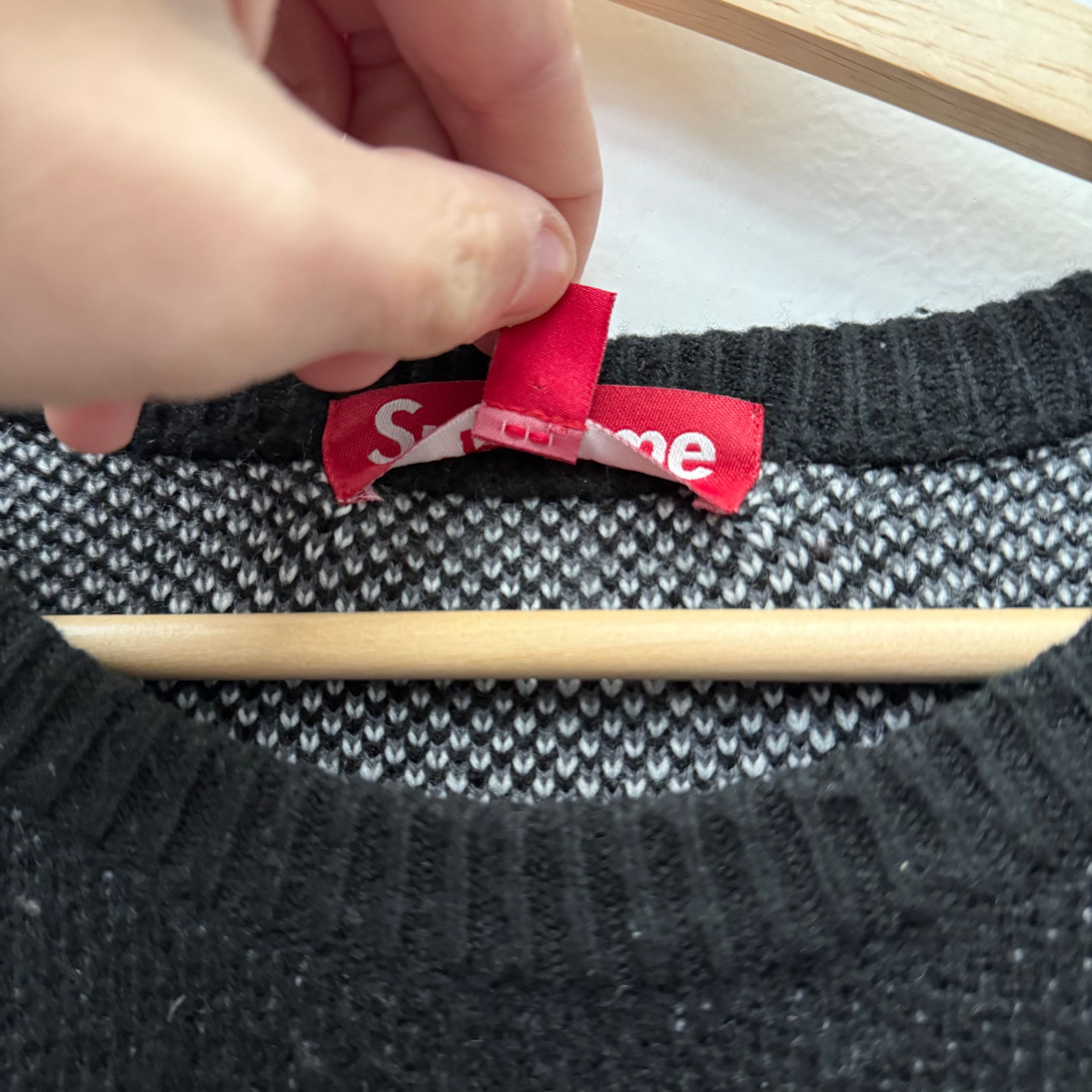Supreme Supreme Blow Knit Sweater Black Crewneck - Size L Size US L / EU 52-54 / 3 - 5 Thumbnail