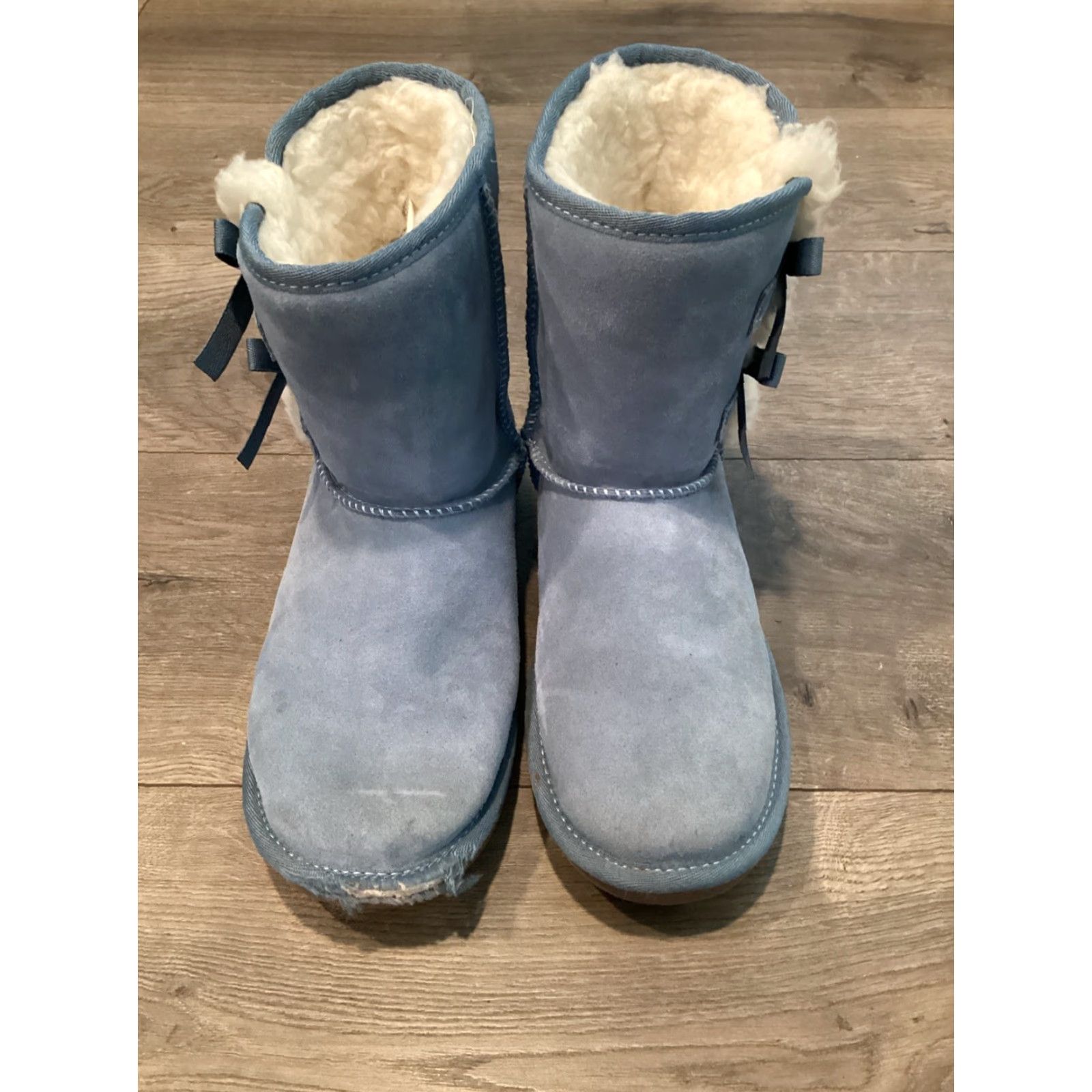 Ugg Koolaburra By UGG Victoria Short Boot Sheepskin Blue 5 Women Womens Bootie 4/5 UK US EU 37 Model 1019372 Size 27" / US 4 / IT 40 - 2 Thumbnail