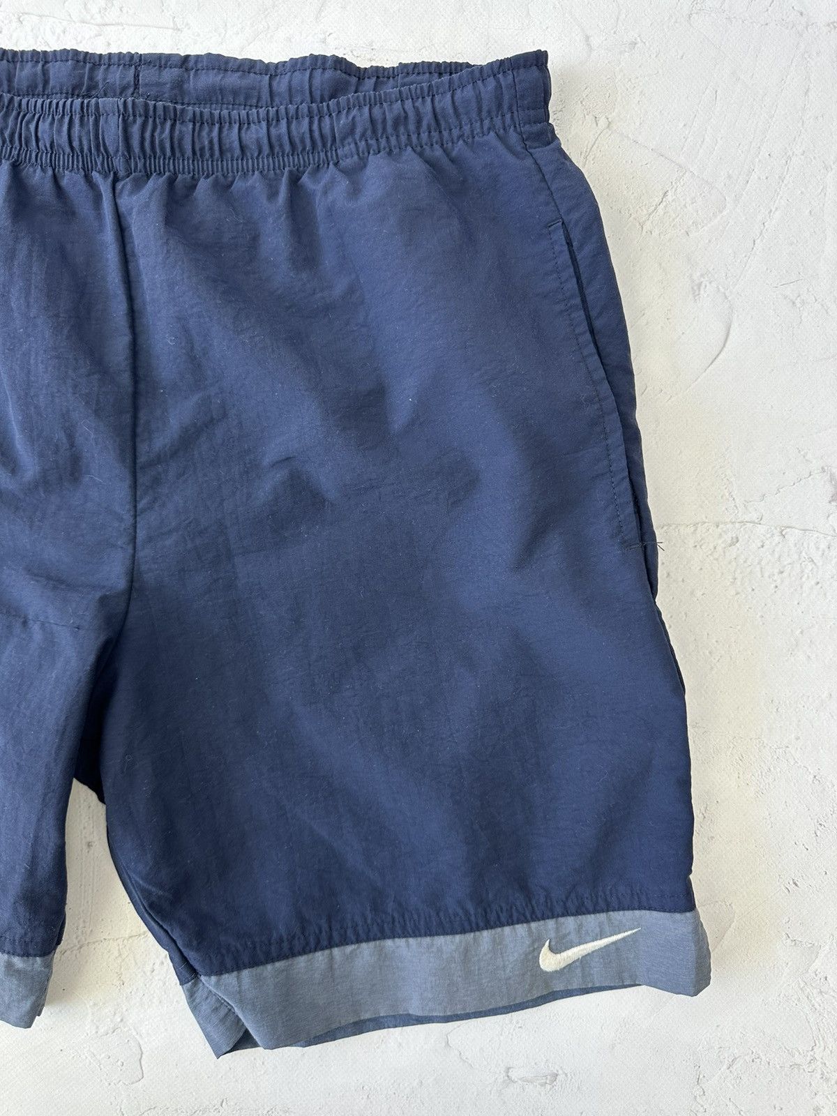 Nike × Vintage Nike Vintage Swoosh Shorts Size US 31 - 2 Thumbnail