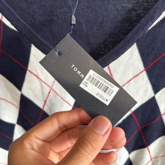 Tommy Hilfiger NWT Tommy Hilfiger Navy and White Argyle Crewneck Sweater Sz Size XL / US 12-14 / IT 48-50 - 4 Thumbnail