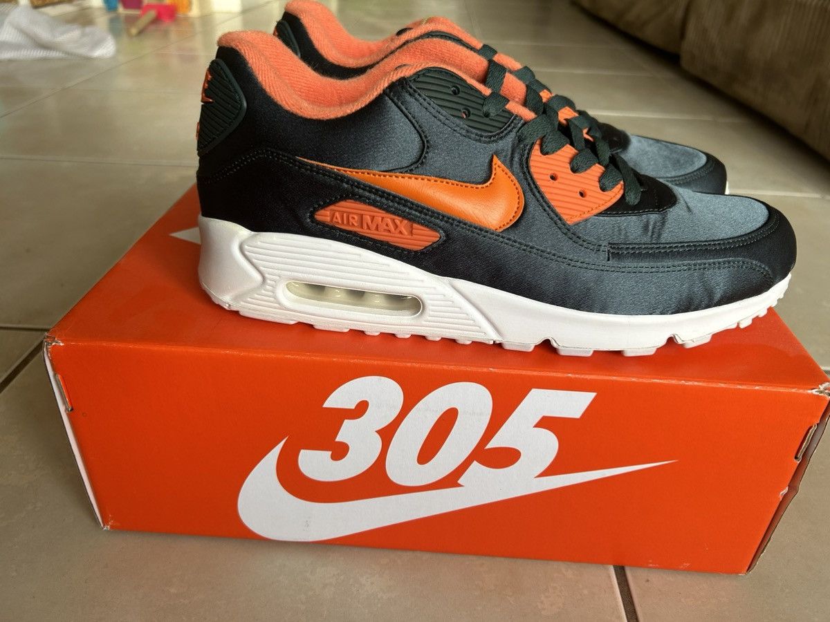 Nike Nike Air Max 90 Unknwn MIA305FL Sz 10.5 Size US 10.5 / EU 43-44 - 5 Thumbnail