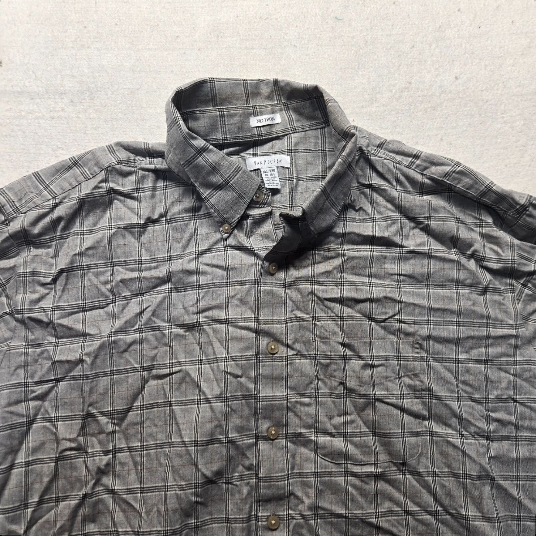 Van Heusen Van Heusen Button-Up Shirt Plaid Gray 100% Cotton Adult Men's 2XL Size US XXL / EU 58 / 5 - 2 Thumbnail