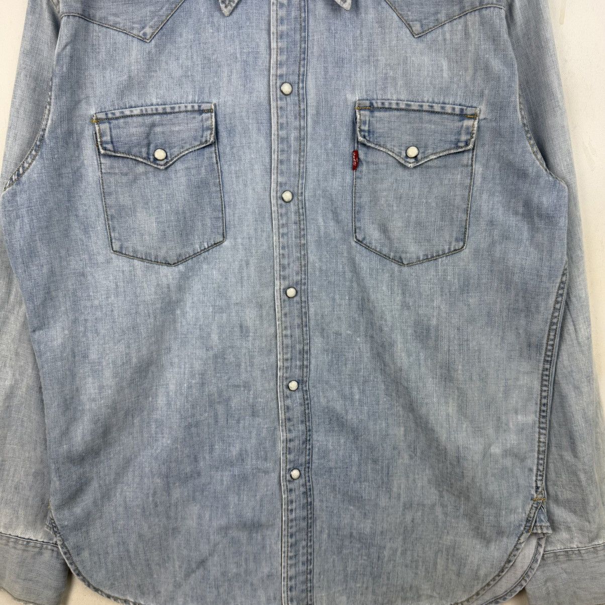 Levi's × Vintage Vintage 90s Levis Stone Washed Western Denim Shirt Size US L / EU 52-54 / 3 - 2 Thumbnail