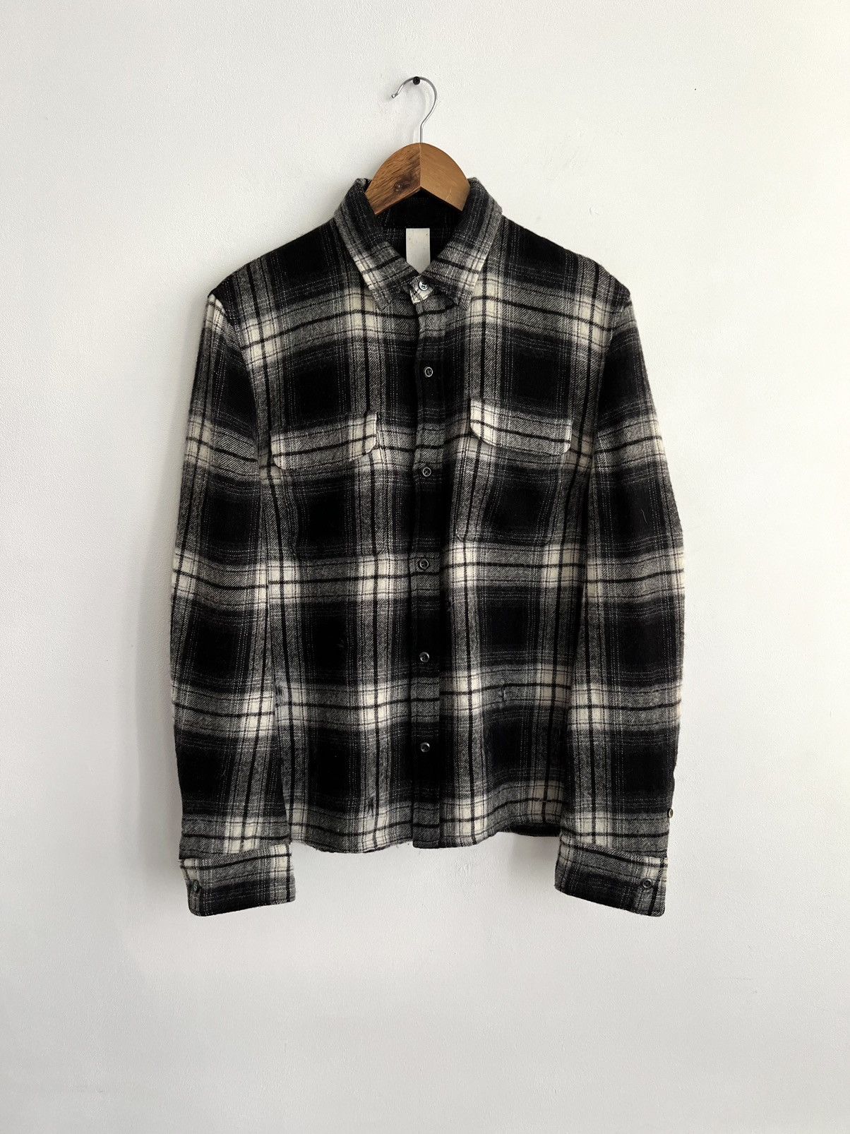 20471120 🔥SAMPLE Attachment Kazuyuki Kumagai Cashmere Grunge Shirt Size US S / EU 44-46 / 1 - 1 Thumbnail
