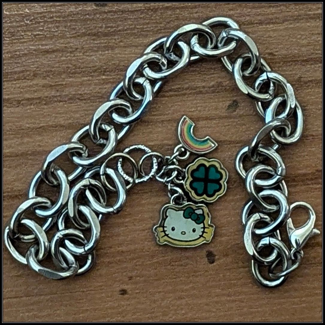 Japanese Brand × Vintage HELLO KITTY, 4 Leaf Clover & Rainbow Charm Bracelet Size ONE SIZE - 6 Thumbnail