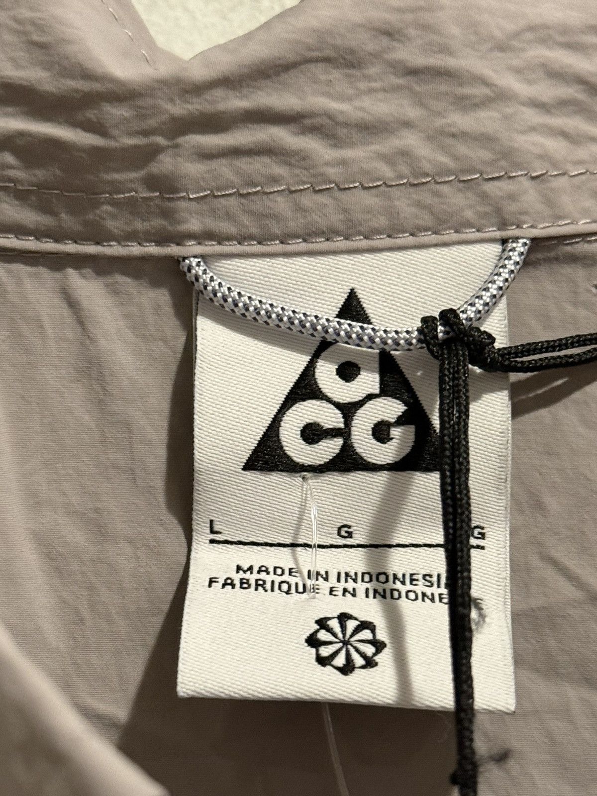 Nike ACG Nike ACG Orb Weaver uv repel Shirt Size US L / EU 52-54 / 3 - 4 Thumbnail