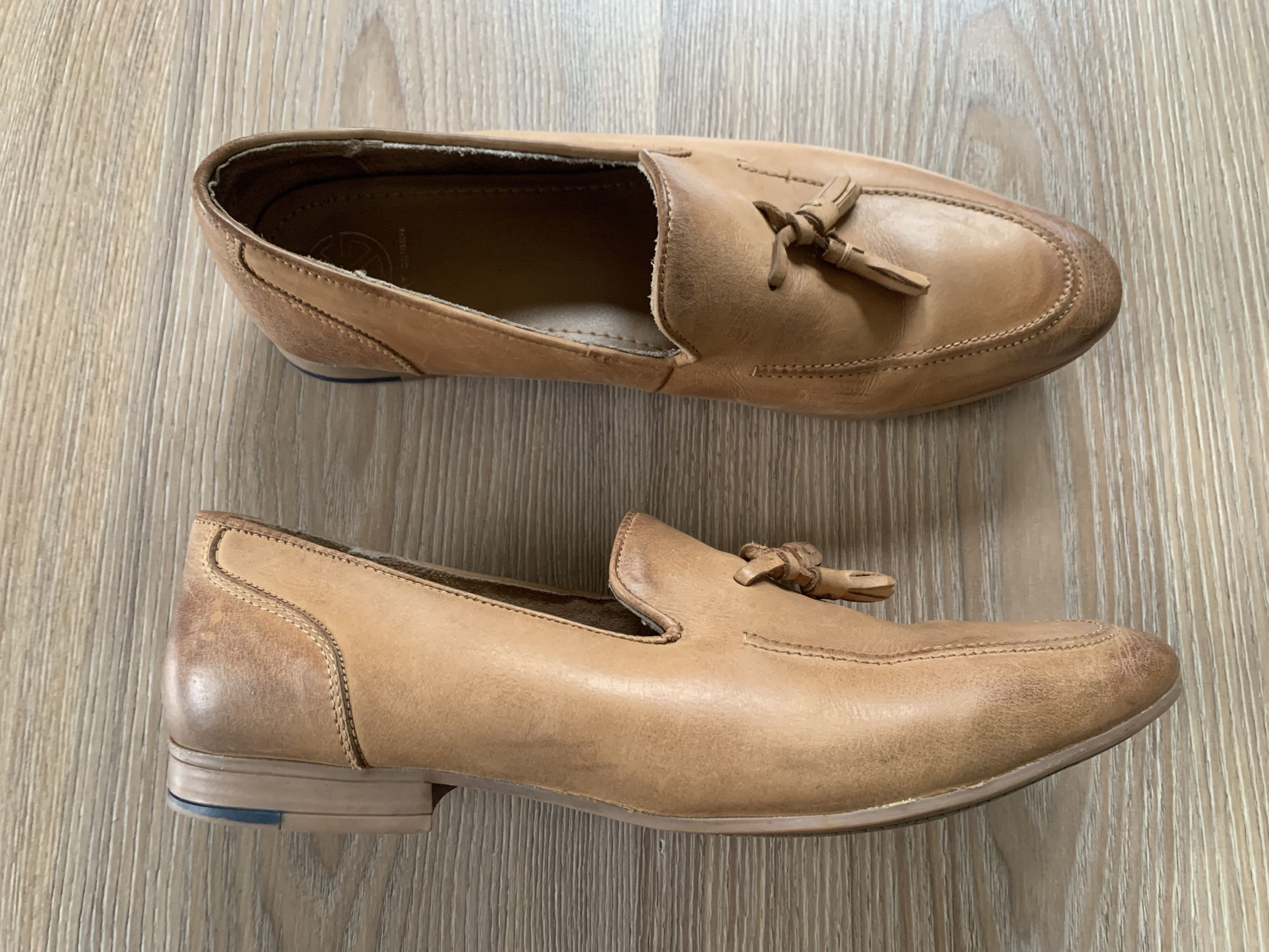 Kurt Geiger Kurt Geiger Tan Leather Tassel Loafers Size US 11 / EU 44 - 2 Thumbnail