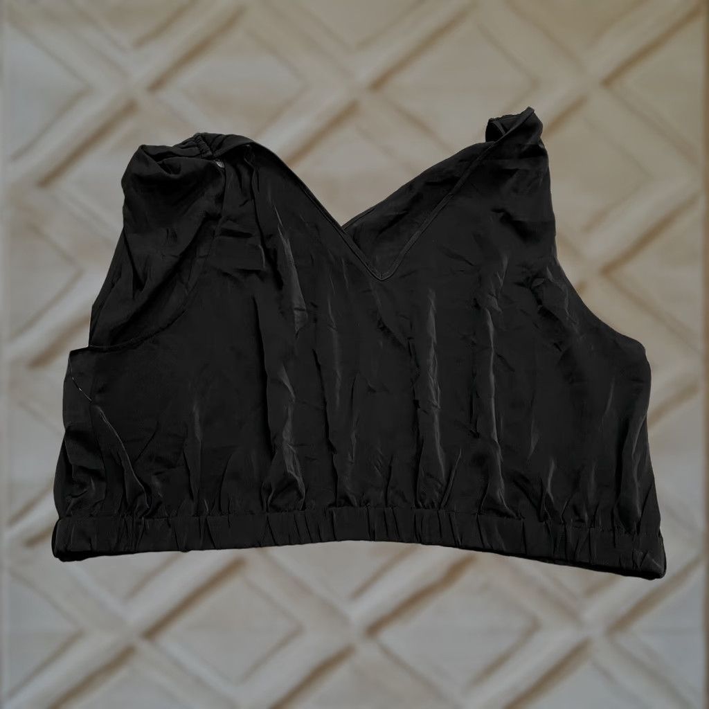 Vintage Eloquii Tank Womens 24 Black Cropped Sleeveless V-Neck Elastic Waist NWT New Plus Size Shirt Tee Top Linked: Tank top Size 4XL / US 24-26 - 1 Thumbnail