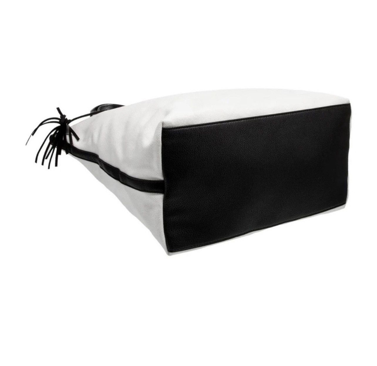 Other Walter Baker NWT Carly Bag White Canvas Tote Top Handle Bag Size ONE SIZE - 5 Thumbnail