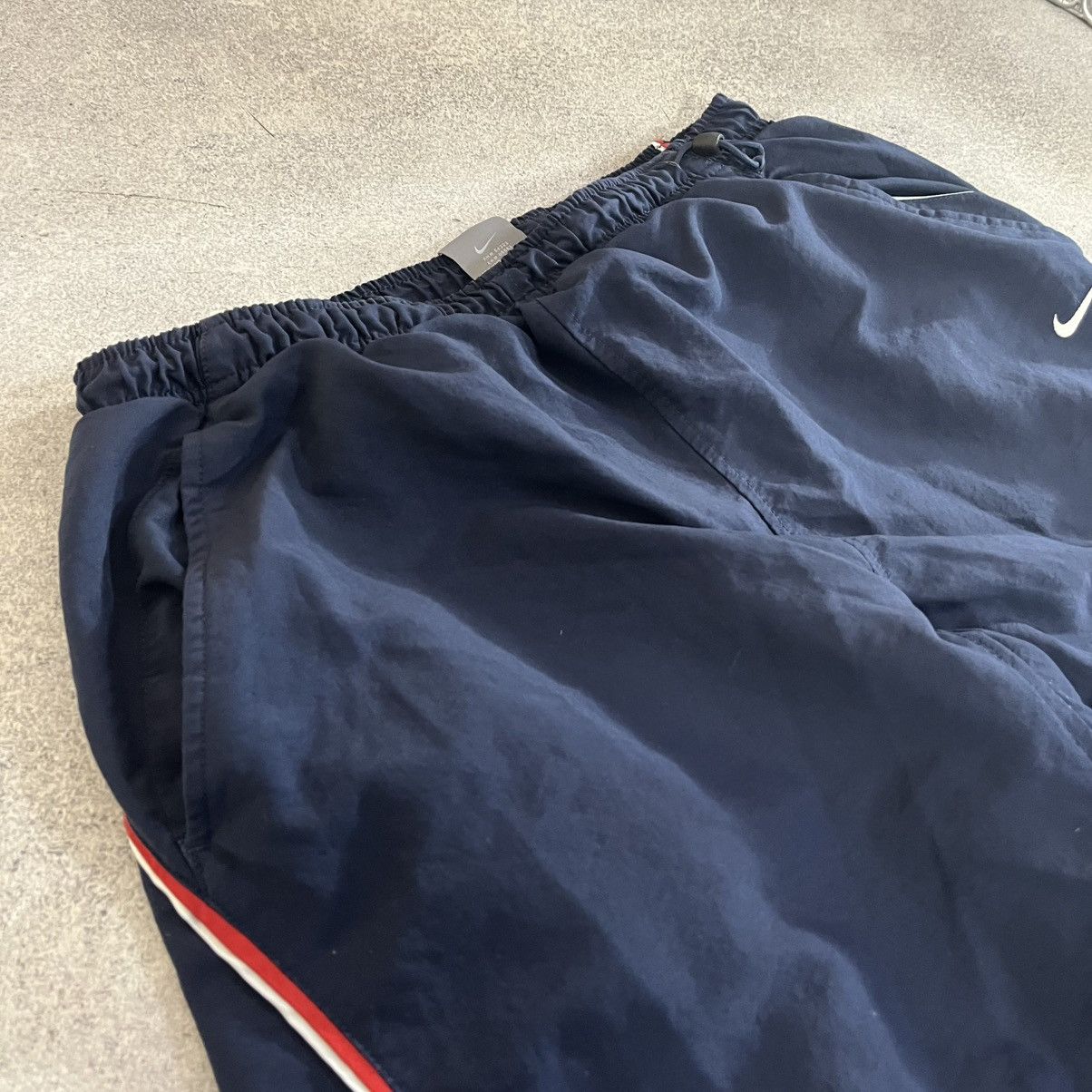 Nike 00s Vintage Nike Pants Nylon Rare Swoosh Drill Size US 34 / EU 50 - 6 Thumbnail
