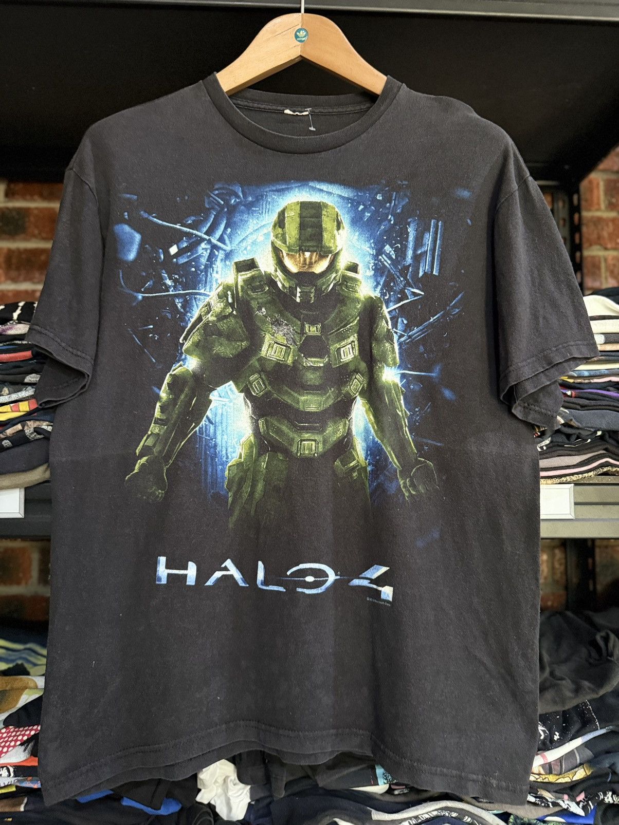 Vintage Y2K Halo 4 Game Xbox Faded Tee