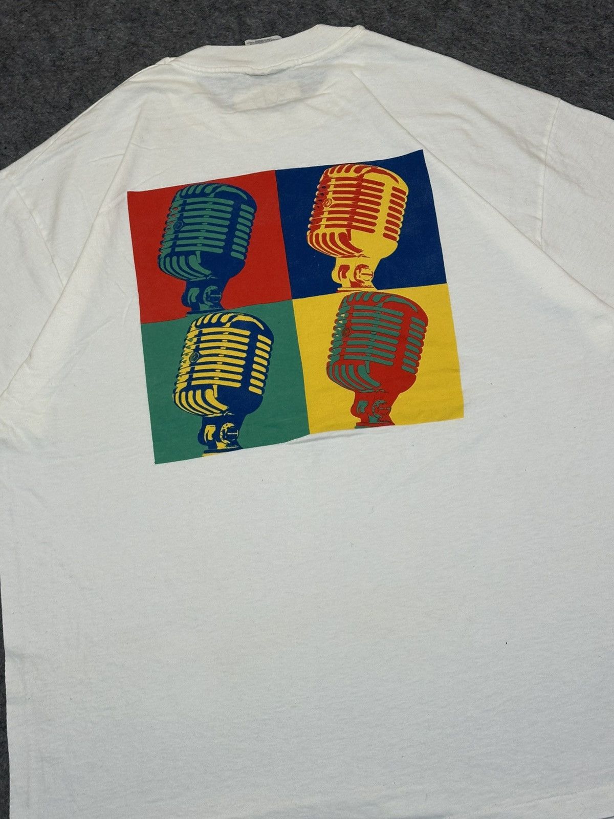 Hanes Vintage "Radio Show" logo. Size US XL / EU 56 / 4 - 2 Thumbnail