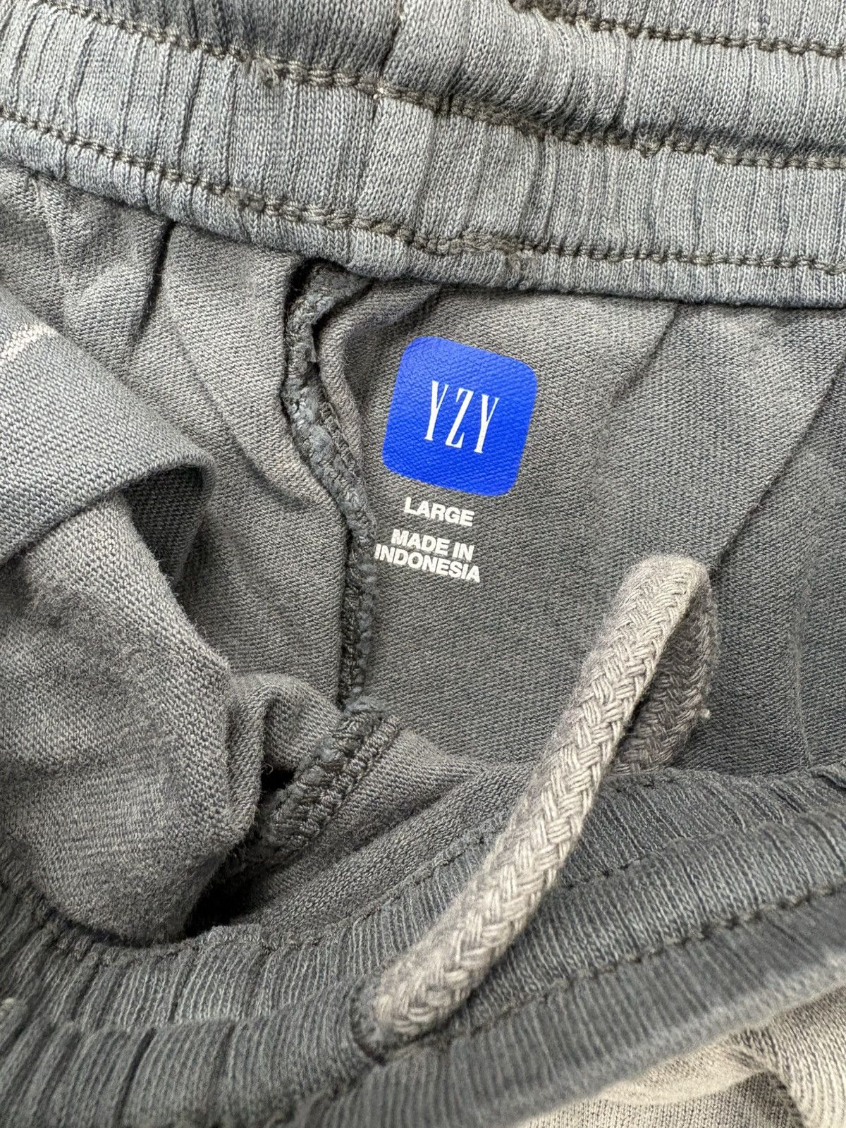 Balenciaga × Kanye West × Yeezy YZY x GAP Hoodie & Thin Sweats Poetic Grey Size US L / EU 52-54 / 3 - 16 Thumbnail