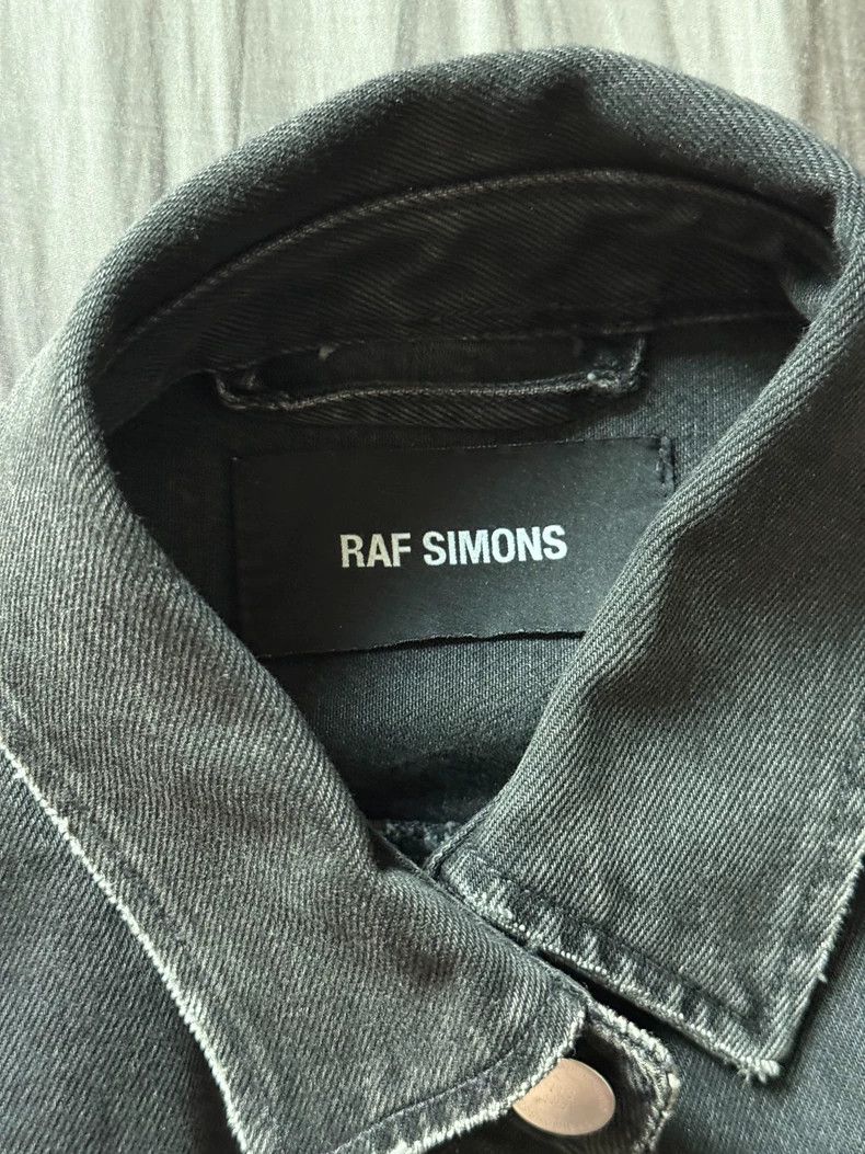Raf Simons Raf simons 19AW black embroidered denim jacket Size US M / EU 48-50 / 2 - 3 Thumbnail