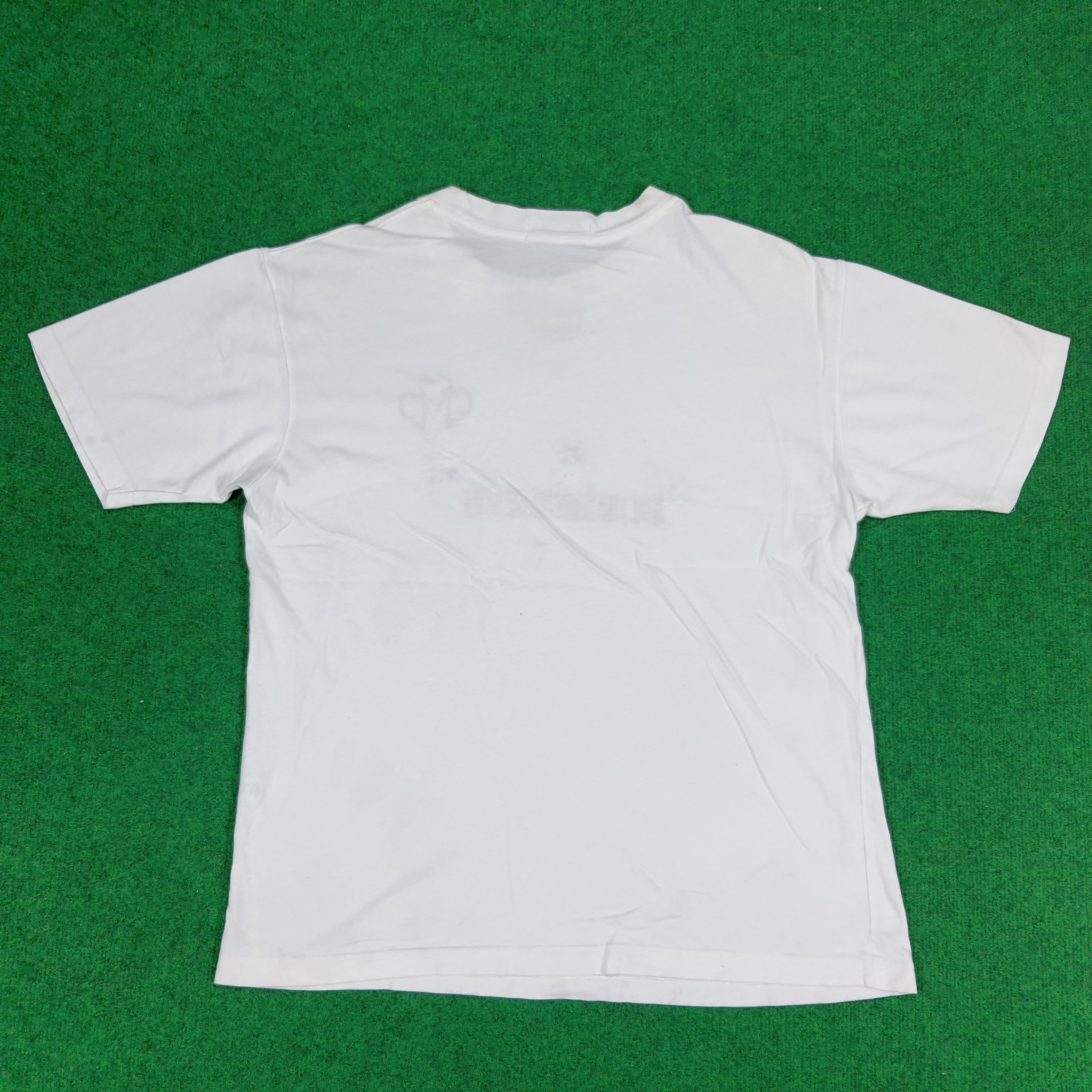 Burberry × Vintage Vintage Burberrys Spell Out Embroidered Bear Tshirt Size US L / EU 52-54 / 3 - 3 Thumbnail