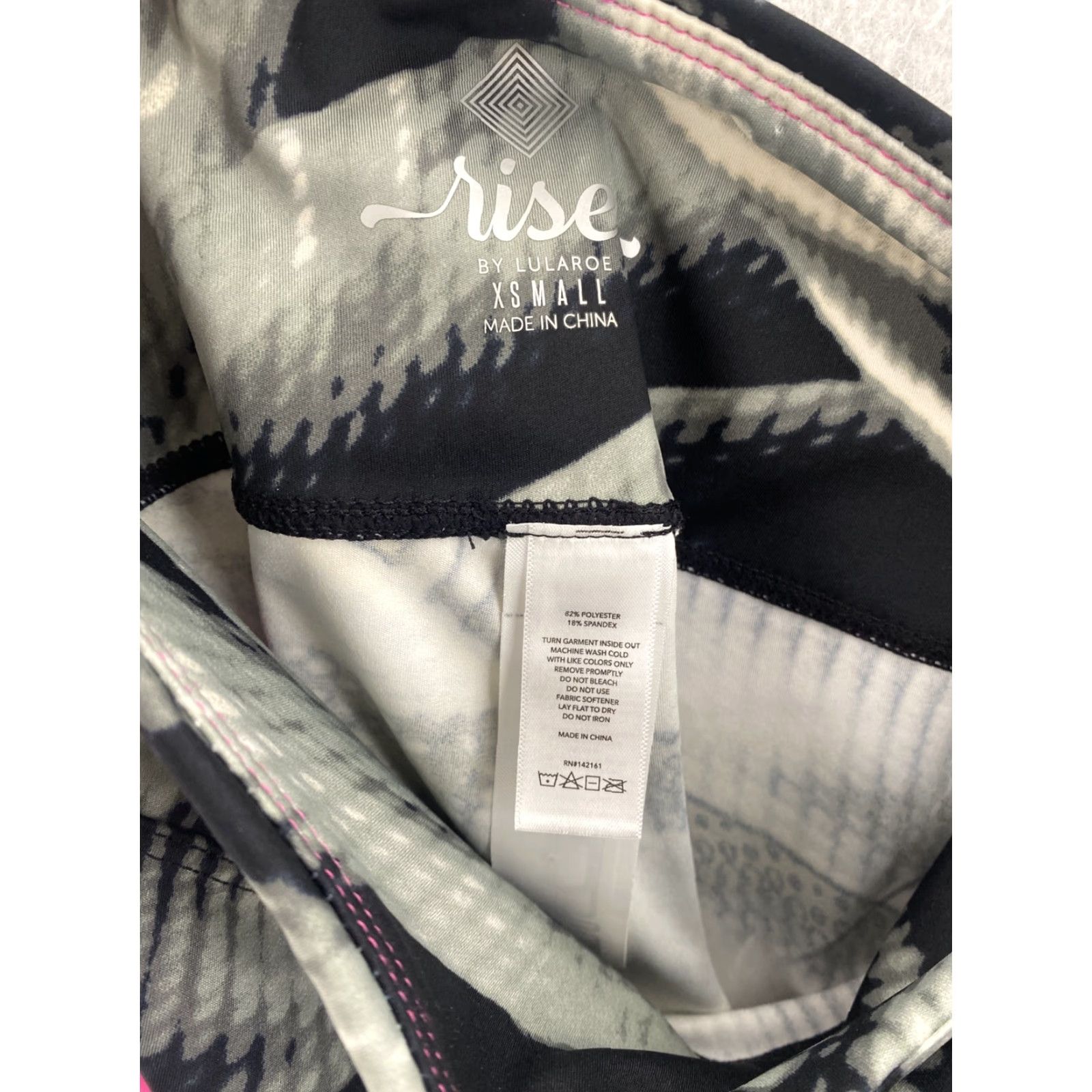 Vintage NWT LuLaRoe Brave Ankle Fitness Leggings Rise Womens XS Pink Size 26" / US 2 / IT 38 - 6 Thumbnail