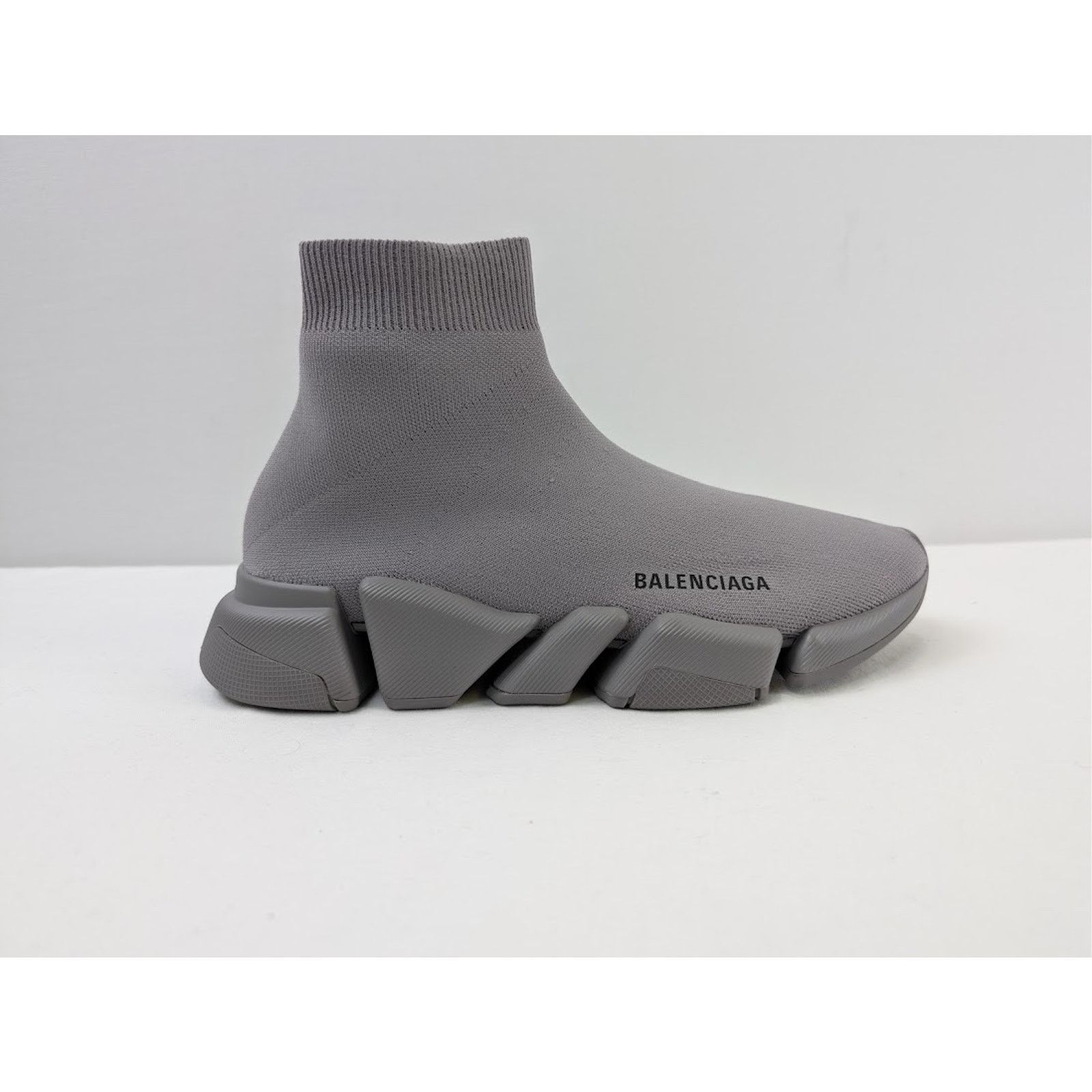 Balenciaga o1rshd1 Speed 2.0 Graffiti New Re Cycled Sneakers Dark Grey Size US 10 / EU 43 - 1 Thumbnail