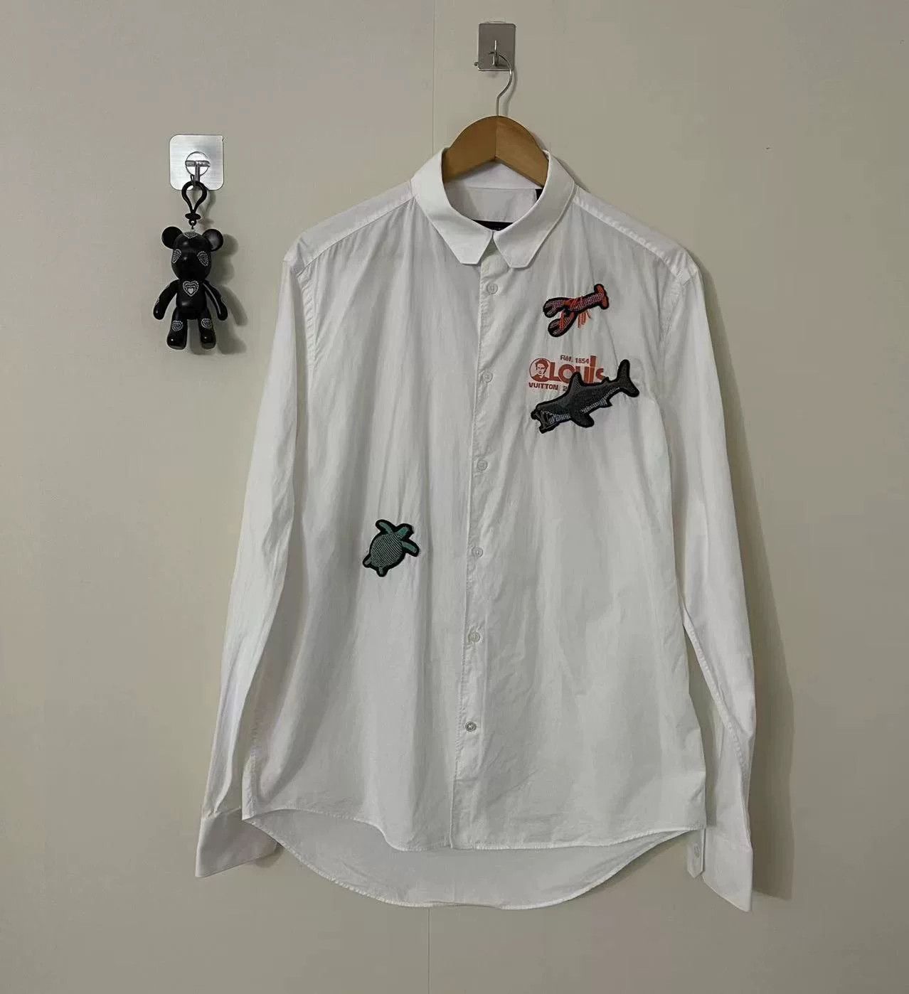Louis Vuitton lv marine shirt with playful patches Size US XL / EU 56 / 4 - 1 Thumbnail