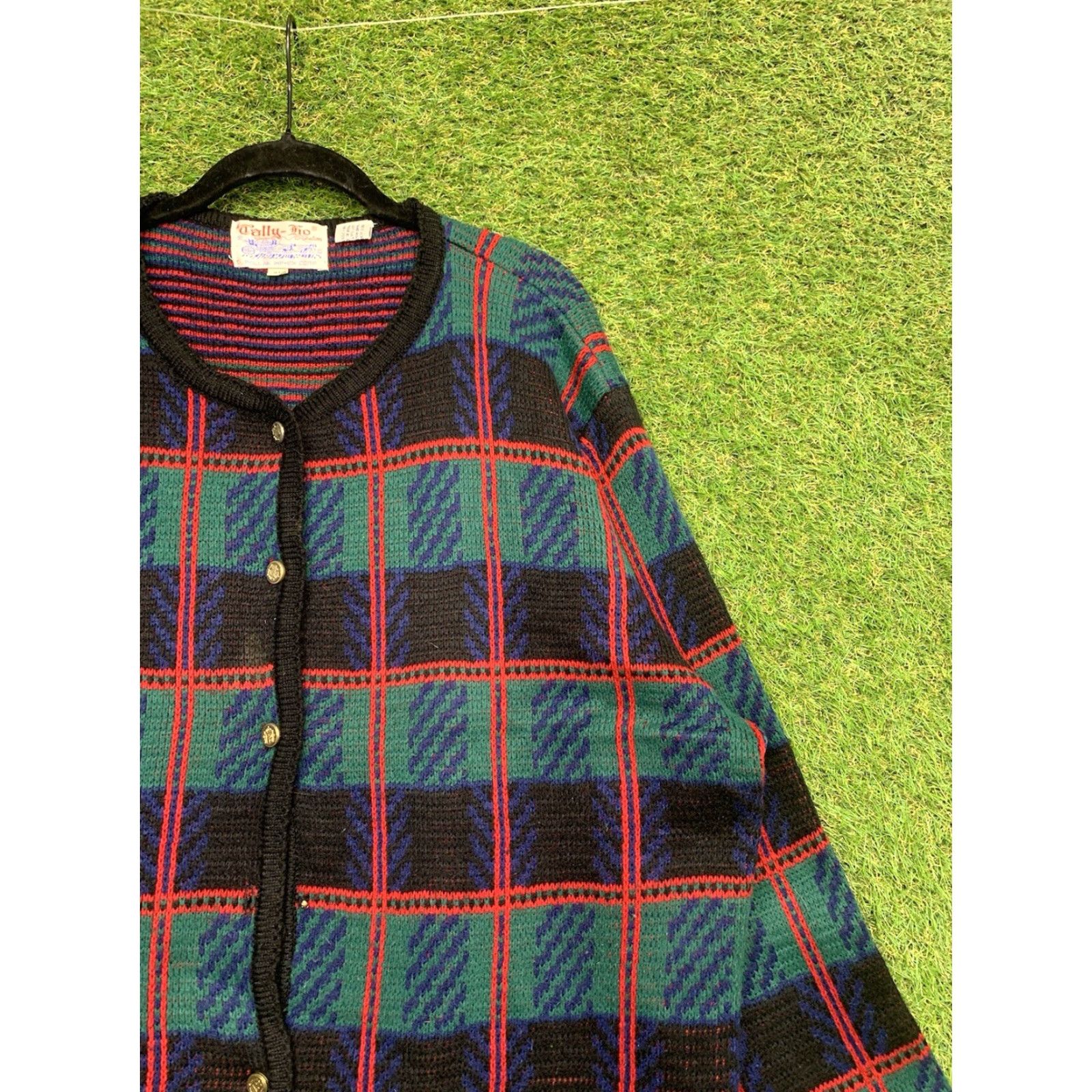 Vintage VINTAGE Tally Ho Cardigan Sweater Women 2XL Green Plaid Heavyweight Wool Button Up Cardigan 1990s Womens Size XXL / US 16-18 / IT 52-54 - 4 Thumbnail