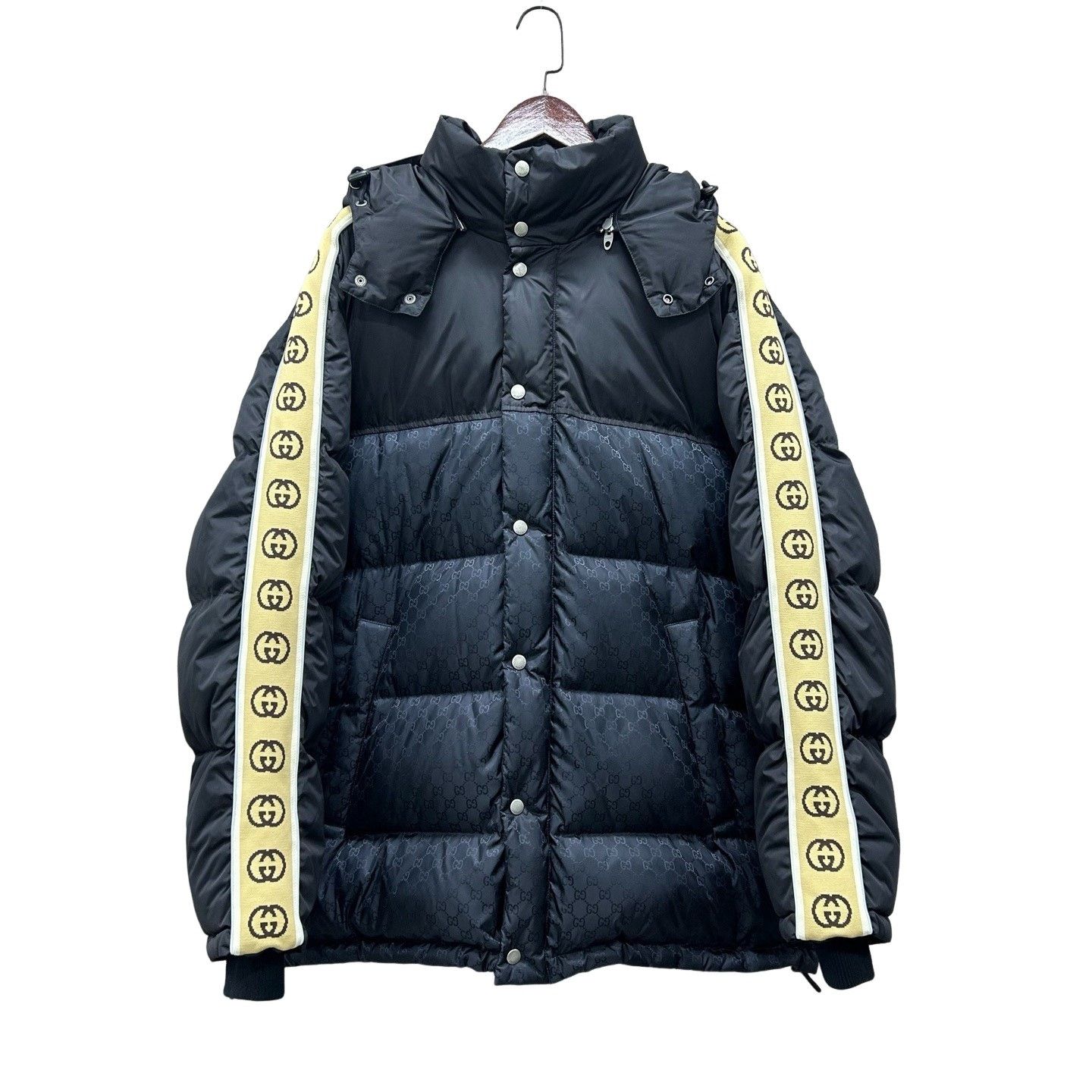 Gucci Gucci Jacquard Logo Tape Puffer Jacket Size L Size US L / EU 52-54 / 3 - 1 Thumbnail