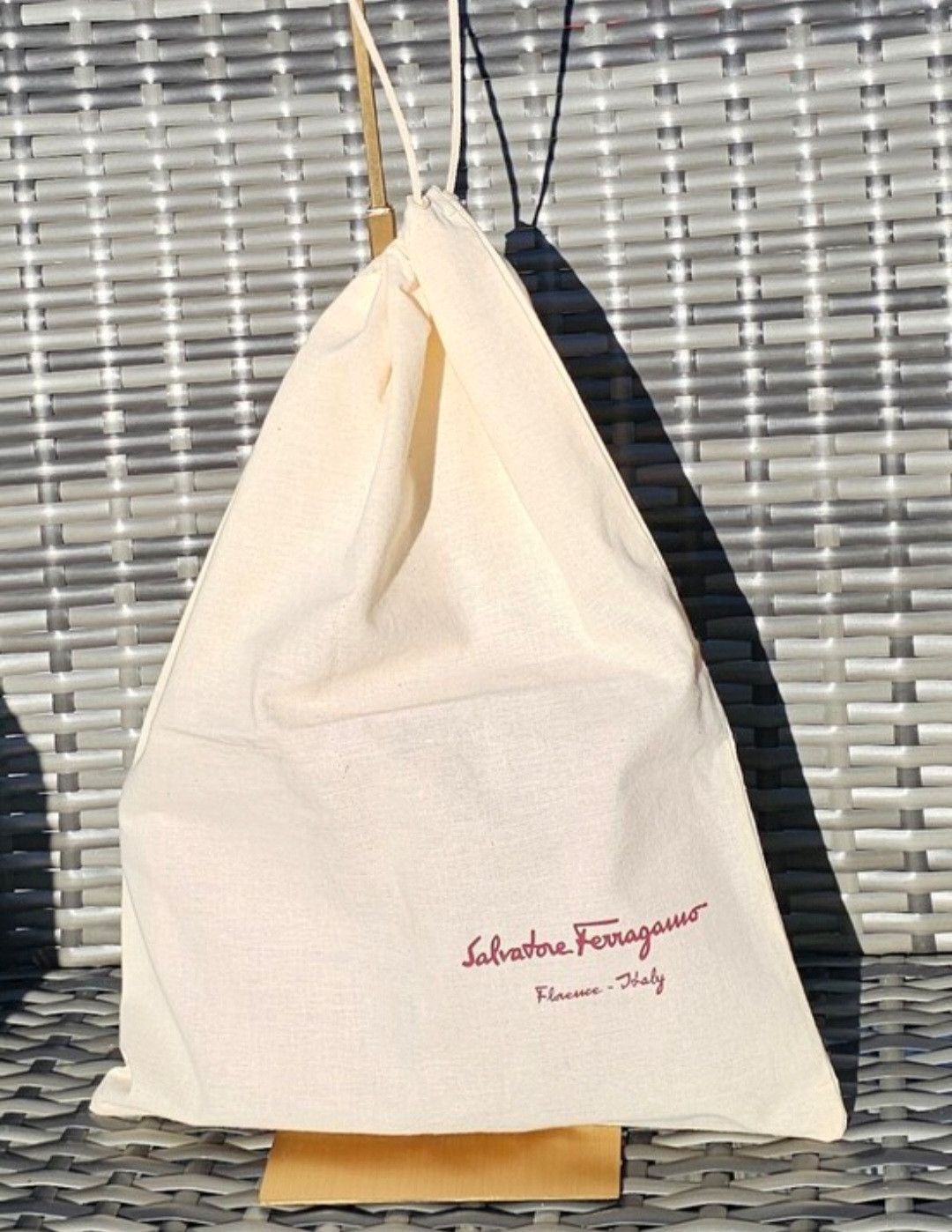 Salvatore Ferragamo Vara Bow Crossbody Bag - OMBRE PINK SUEDE Size ONE SIZE - 9 Thumbnail