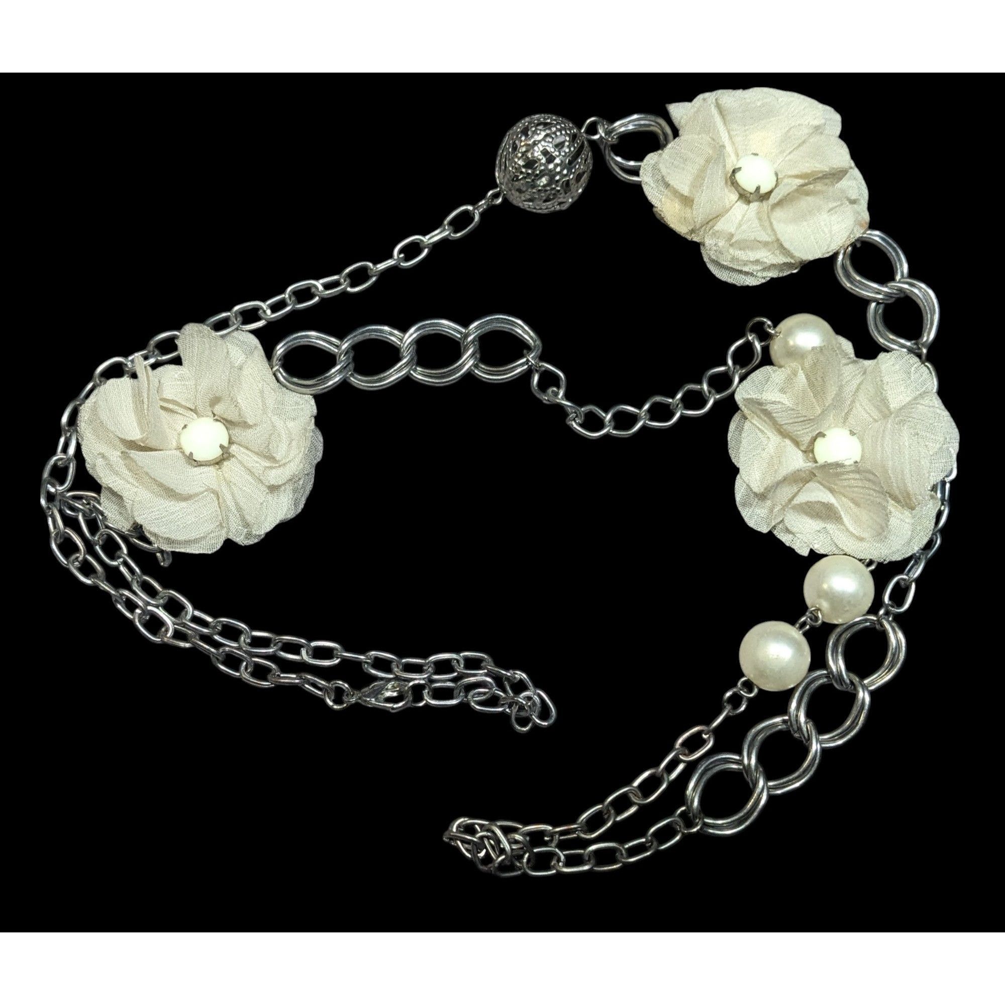 Other Retro Fairycore White Flower And Faux Pearl Necklace With Si Size ONE SIZE - 1 Thumbnail