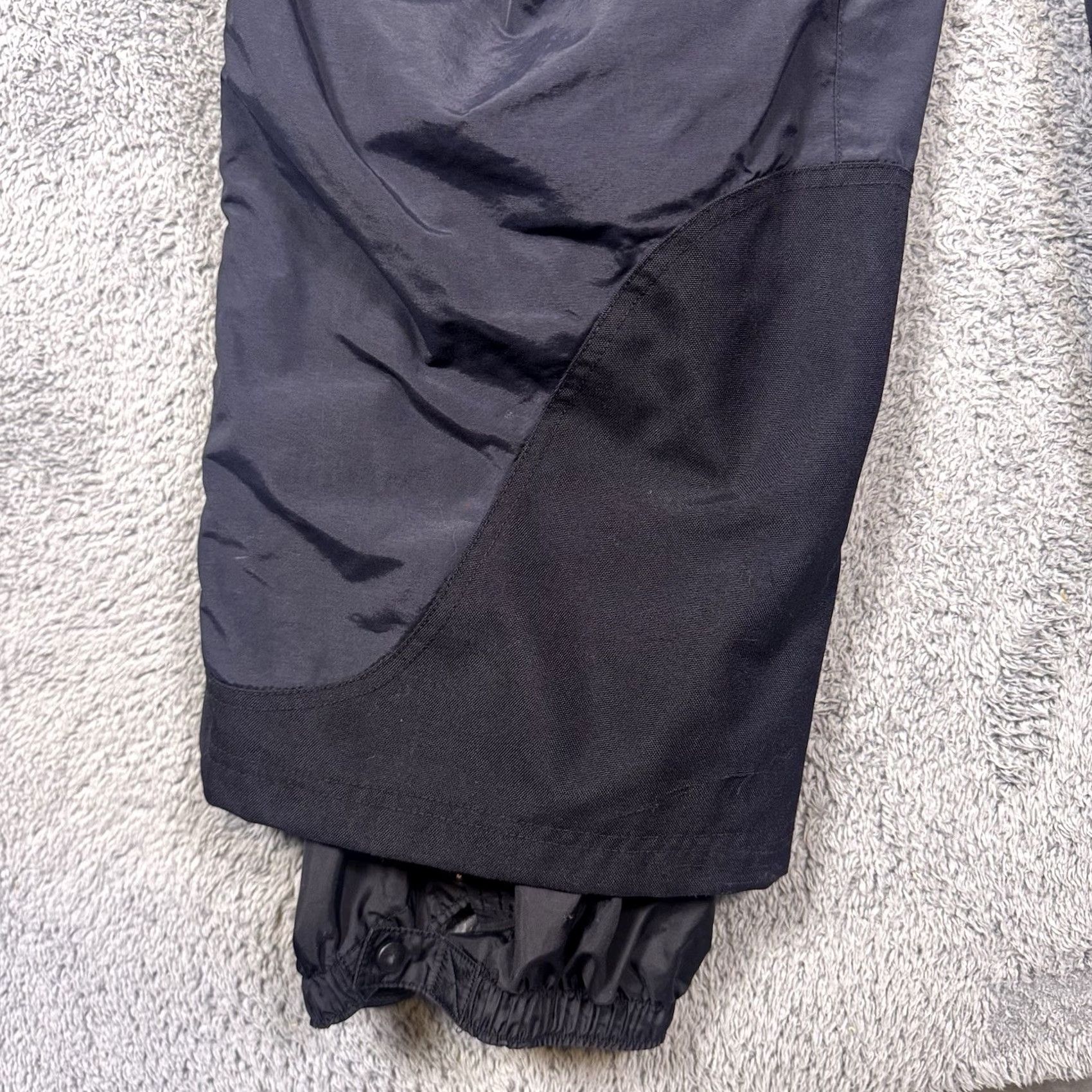 Vintage L.L. Bean Snow Pants Men's XL Black Snow Pants 0AAW8 Snowboard Ski Winter Snow Pants Mens XL Black Size US 36 / EU 52 - 6 Thumbnail