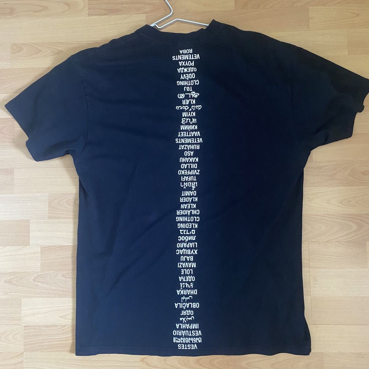 Vetements Vetements Clothing Language Tee Size US S / EU 44-46 / 1 - 7 Thumbnail