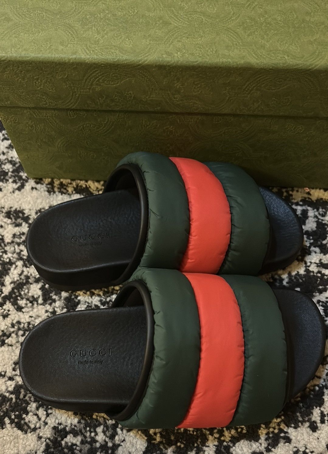 Gucci Gucci Padded Web Sandal Slide size 35 Puffer Nylon Size US 5 / IT 35 - 3 Thumbnail