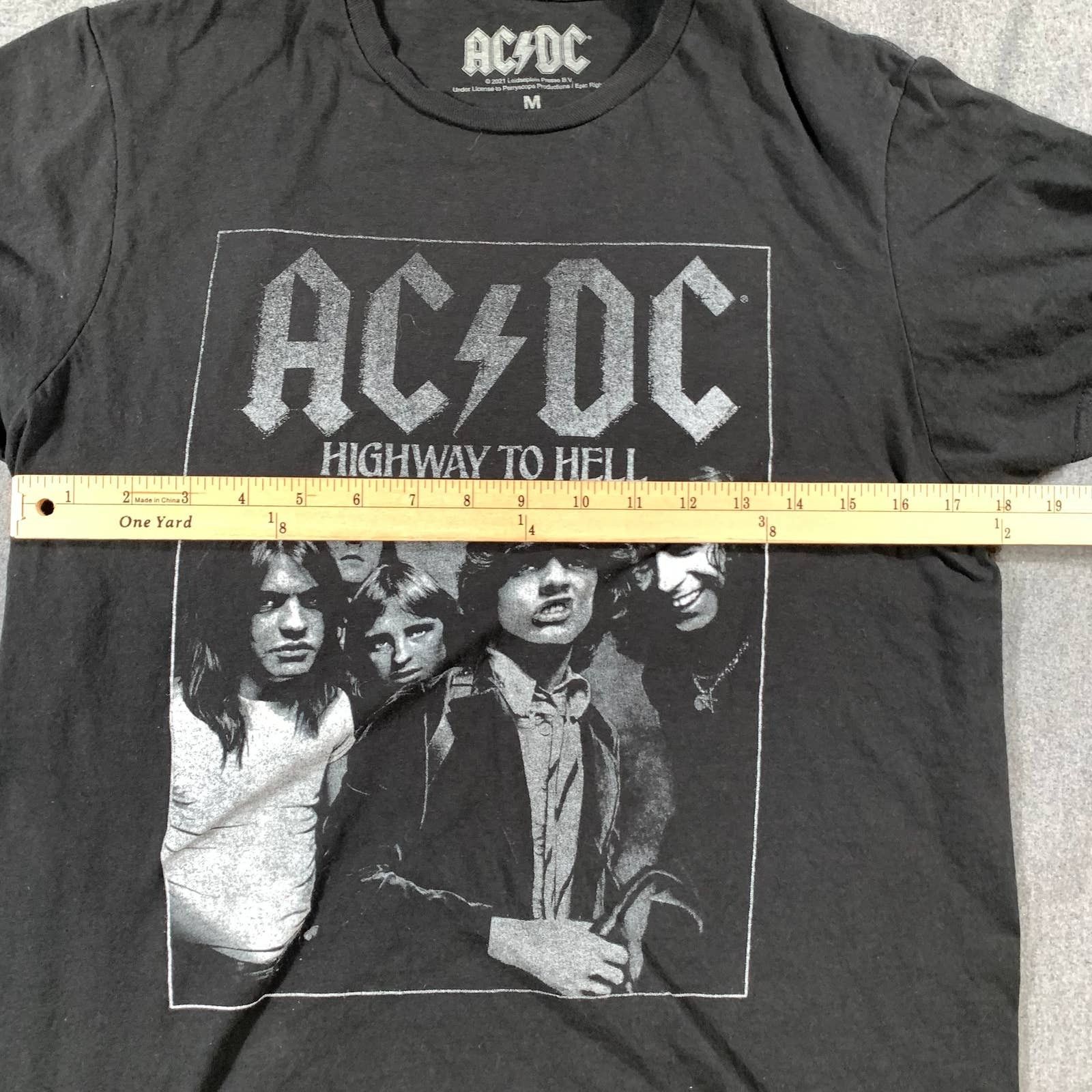 Other AC/DC Highway to Hell Shirt Adult Medium Black Short Sleeve Size US M / EU 48-50 / 2 - 4 Thumbnail