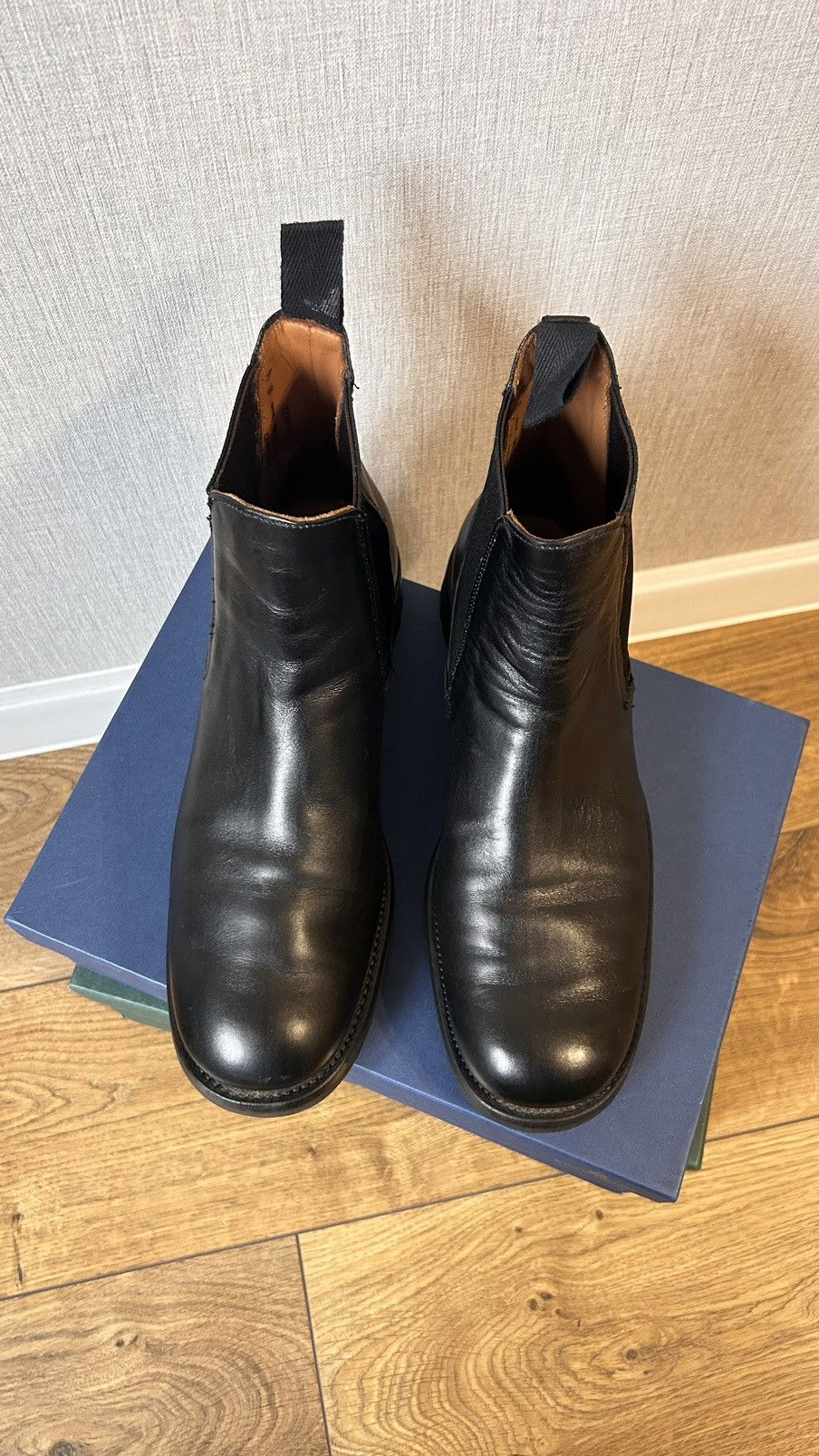 Sanders Black Calf Chelsea Boot Size US 9.5 / EU 42-43 - 2 Thumbnail